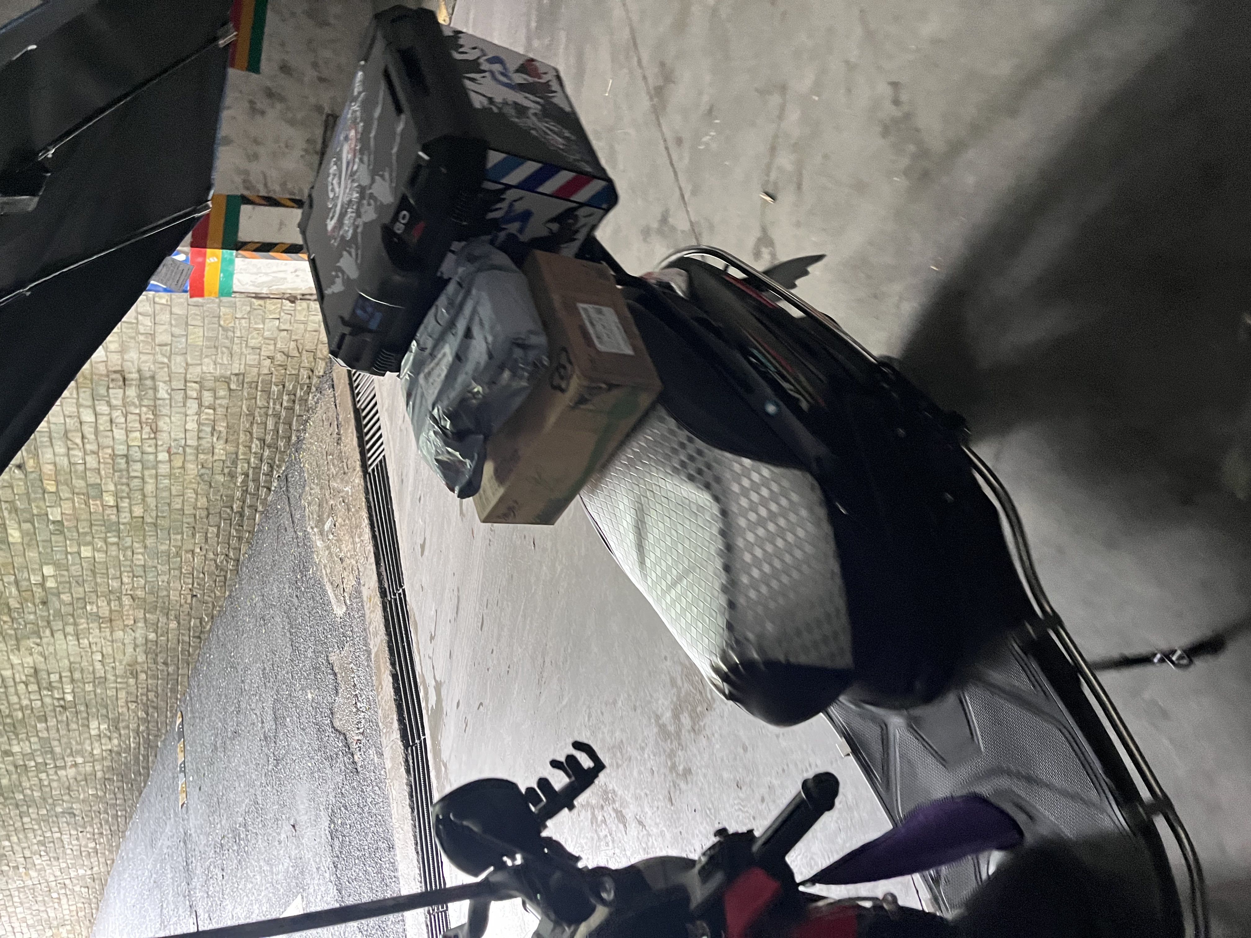 偶森电动车手机支架外卖摩托自行车电瓶车防震小头盔防水遮阳导航支架 实拍图