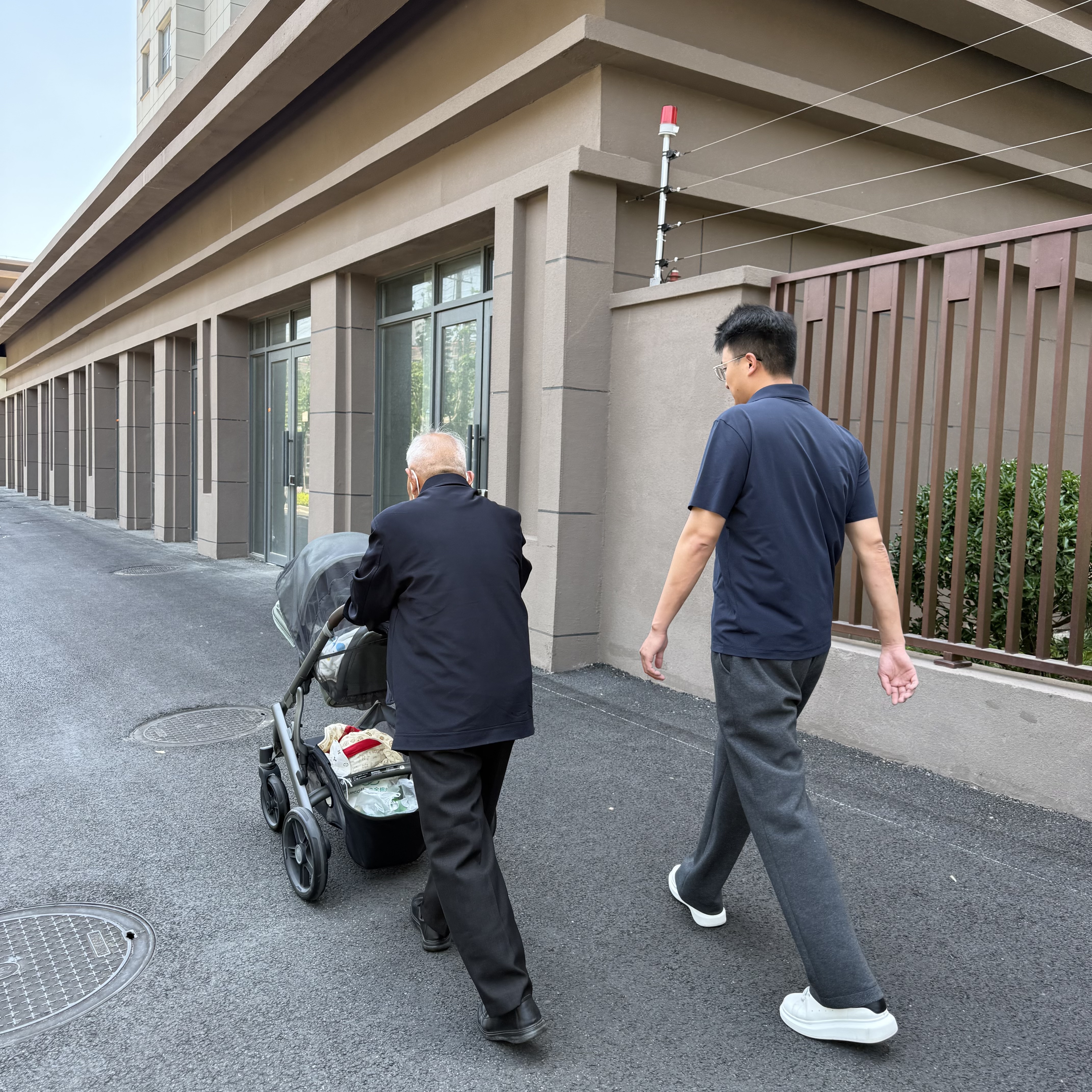 KOLON SPORT/可隆SECO POLO衫  男士户外抗菌防晒UPF50+吸湿速干T恤 LHPT6MTT23-NV 藏蓝 2XL 185/104A 实拍图