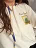 两三事梵高文艺 弦外智音 2025夏季新款彩绳绑带领印花短袖t恤女 米杏色 M 实拍图