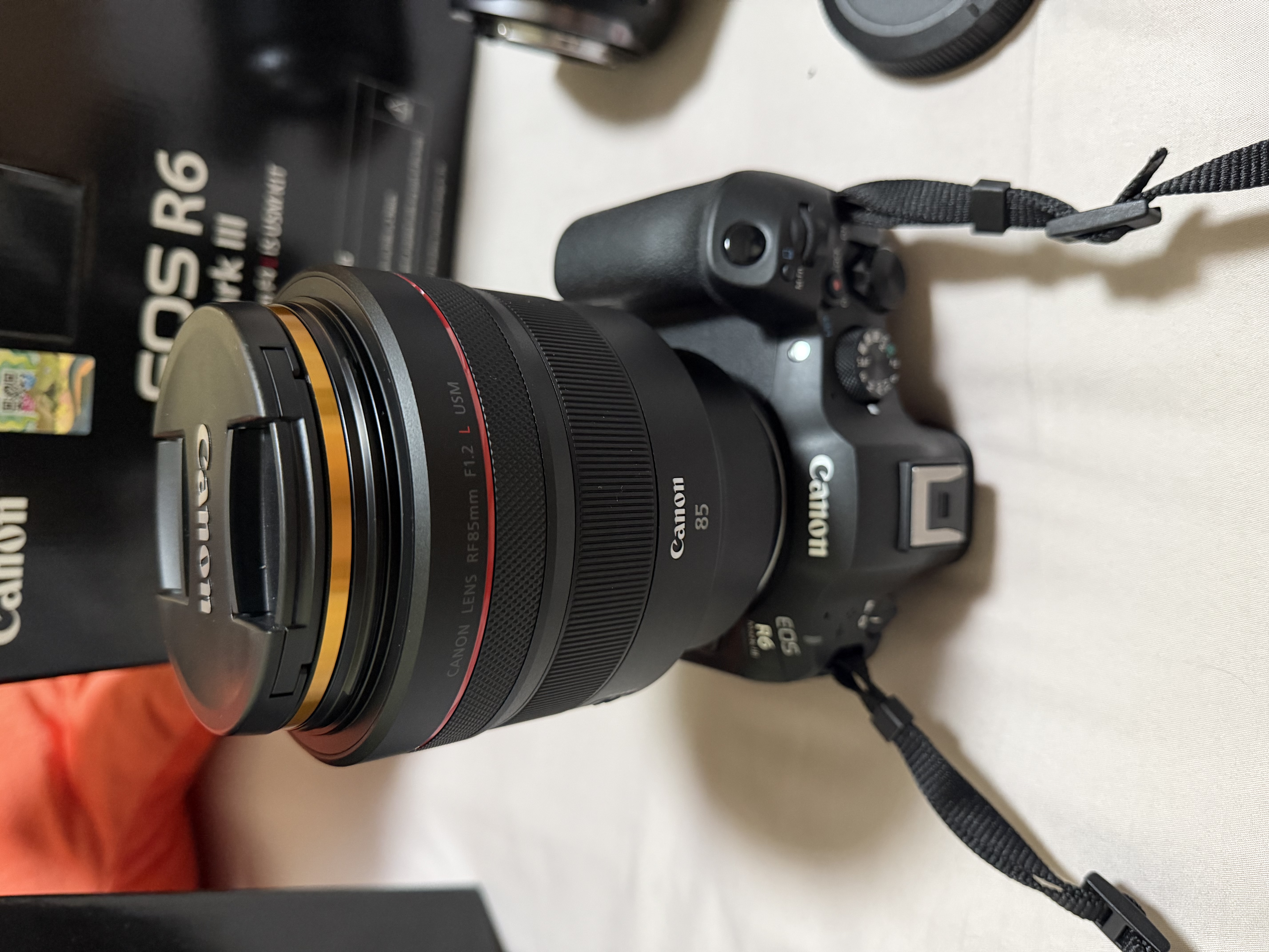 佳能（Canon）RF85mm F1.2 L USM 中远摄定焦镜头 全画幅L级大光圈人像定焦 RF卡口微单相机镜头 滤镜礼包套装 实拍图