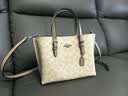 蔻驰（COACH）【品牌直供】女士MOLLIE中号斜挎手提托特包CV965礼物 实拍图