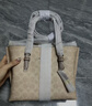 蔻驰（COACH）【品牌直供】女士MOLLIE中号斜挎手提托特包CV965礼物 实拍图