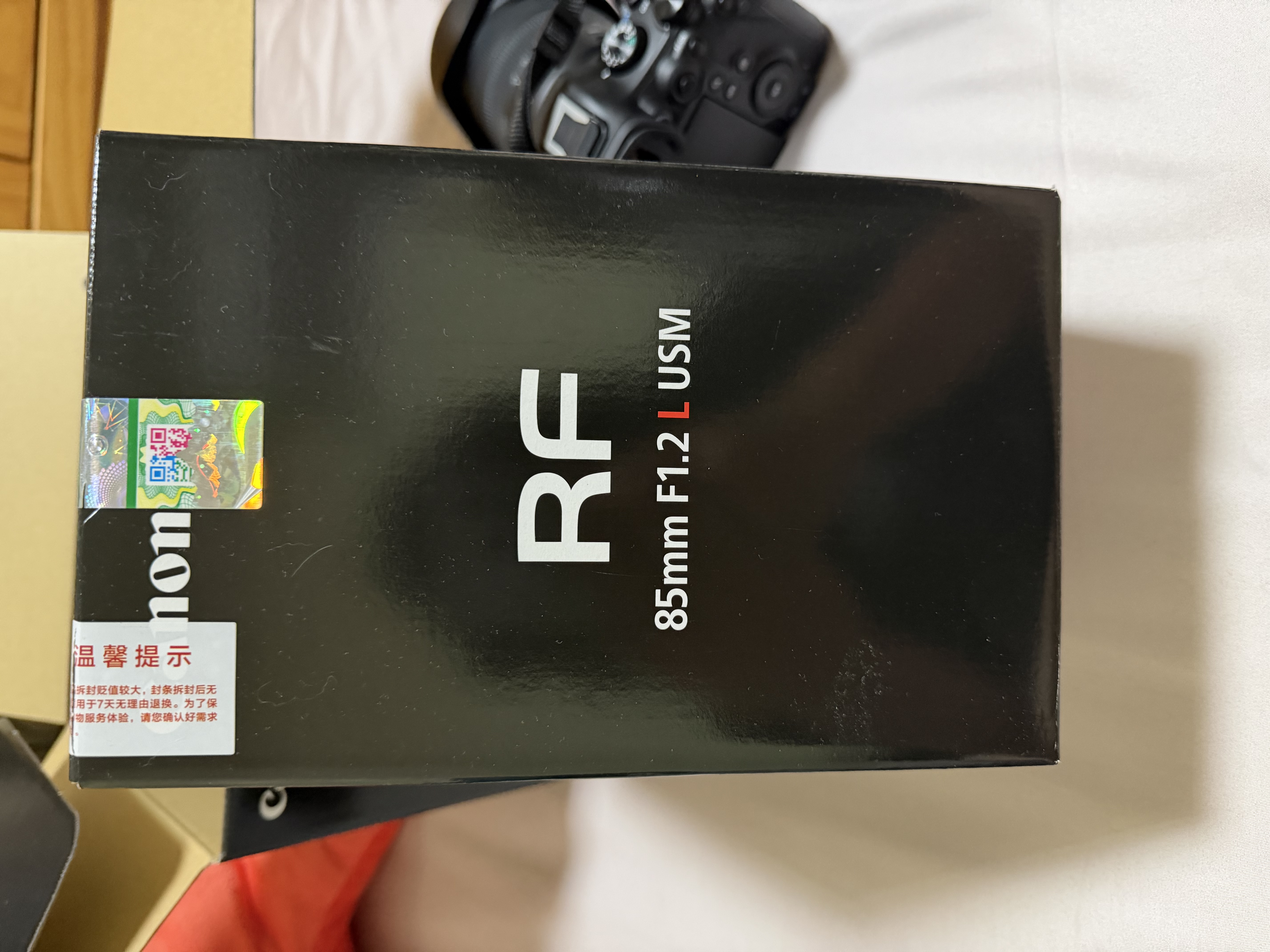 佳能（Canon）RF85mm F1.2 L USM 中远摄定焦镜头 全画幅L级大光圈人像定焦 RF卡口微单相机镜头 滤镜礼包套装 实拍图