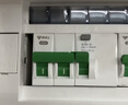 公牛（BULL）空气开关 2P漏电保护断路器 双进双出63A带漏保LBE3-63E/63A-2P 实拍图