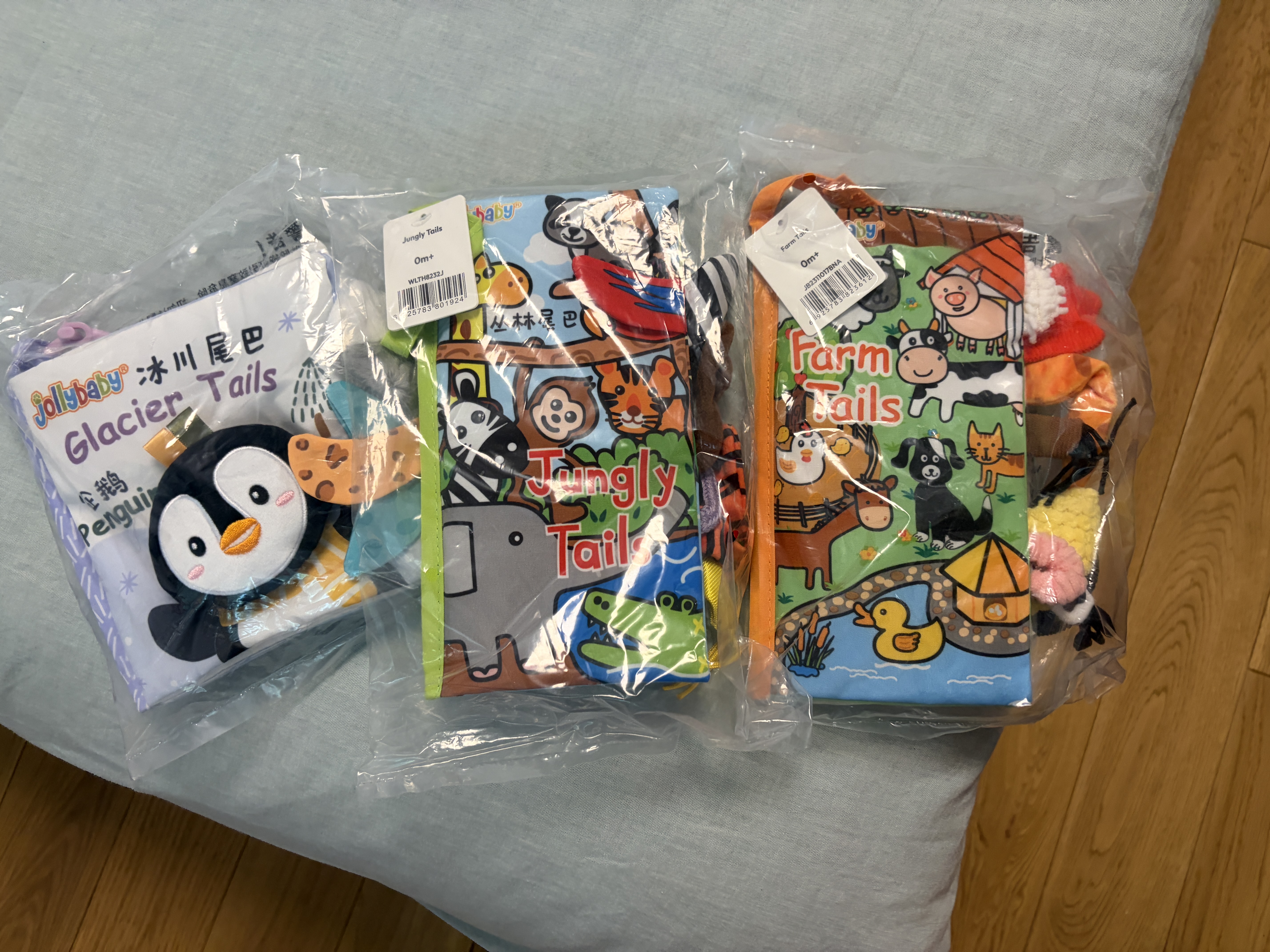 jollybaby尾巴布书婴幼儿可啃咬撕不烂0-18个月早教益智玩具书新生儿礼盒 【丛林+农场+冰川】热卖三本组合装1 实拍图