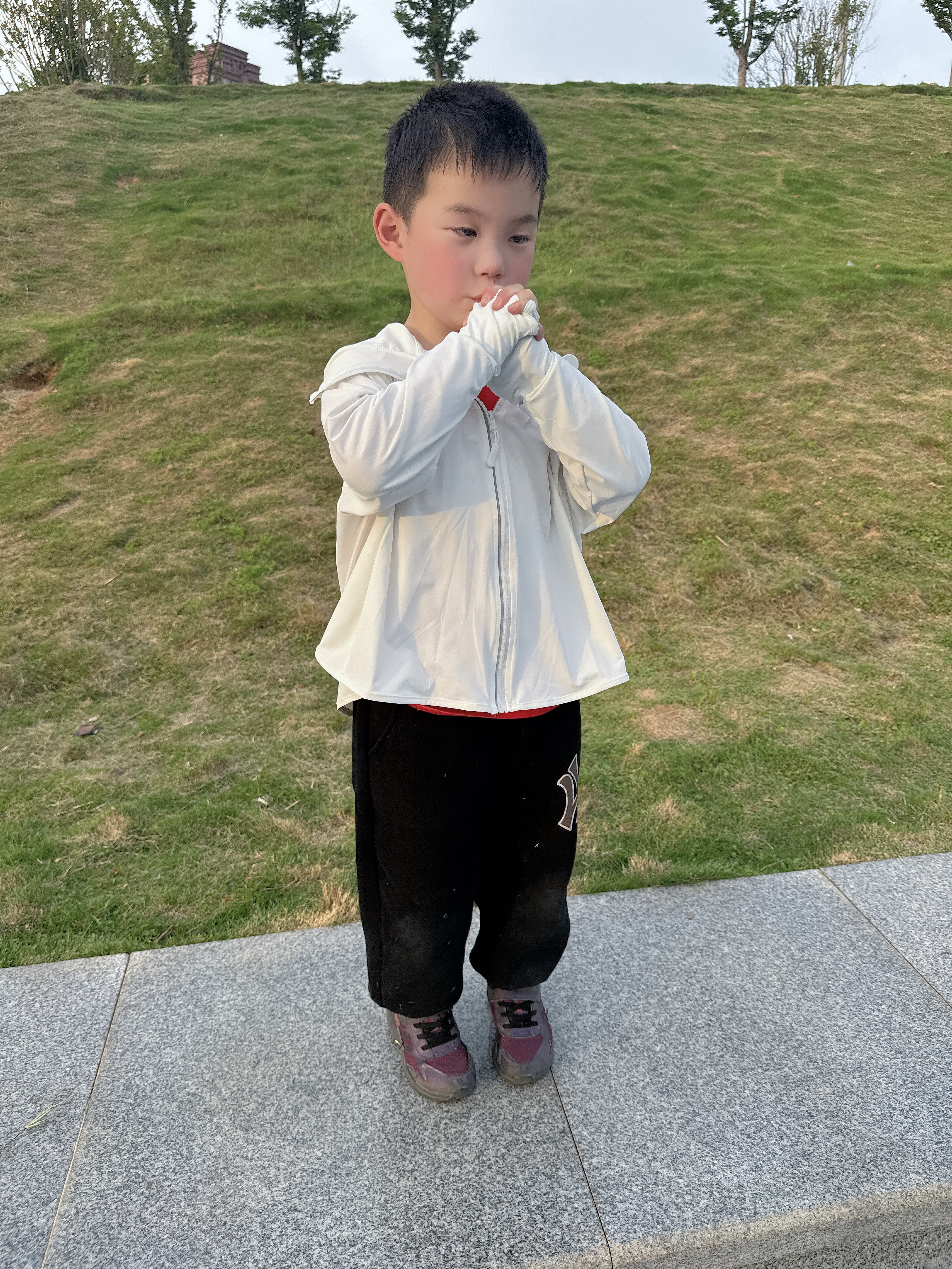 牧萌儿童防晒衣凉感透气防紫外线男童女童夏季薄款防晒衣 荔枝白 L 实拍图