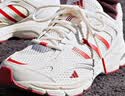adidas「寻光者」SPIRITAIN 2.0厚底网面老爹鞋阿迪达斯轻运动   奶油白/浅猩红/金属银   42 实拍图