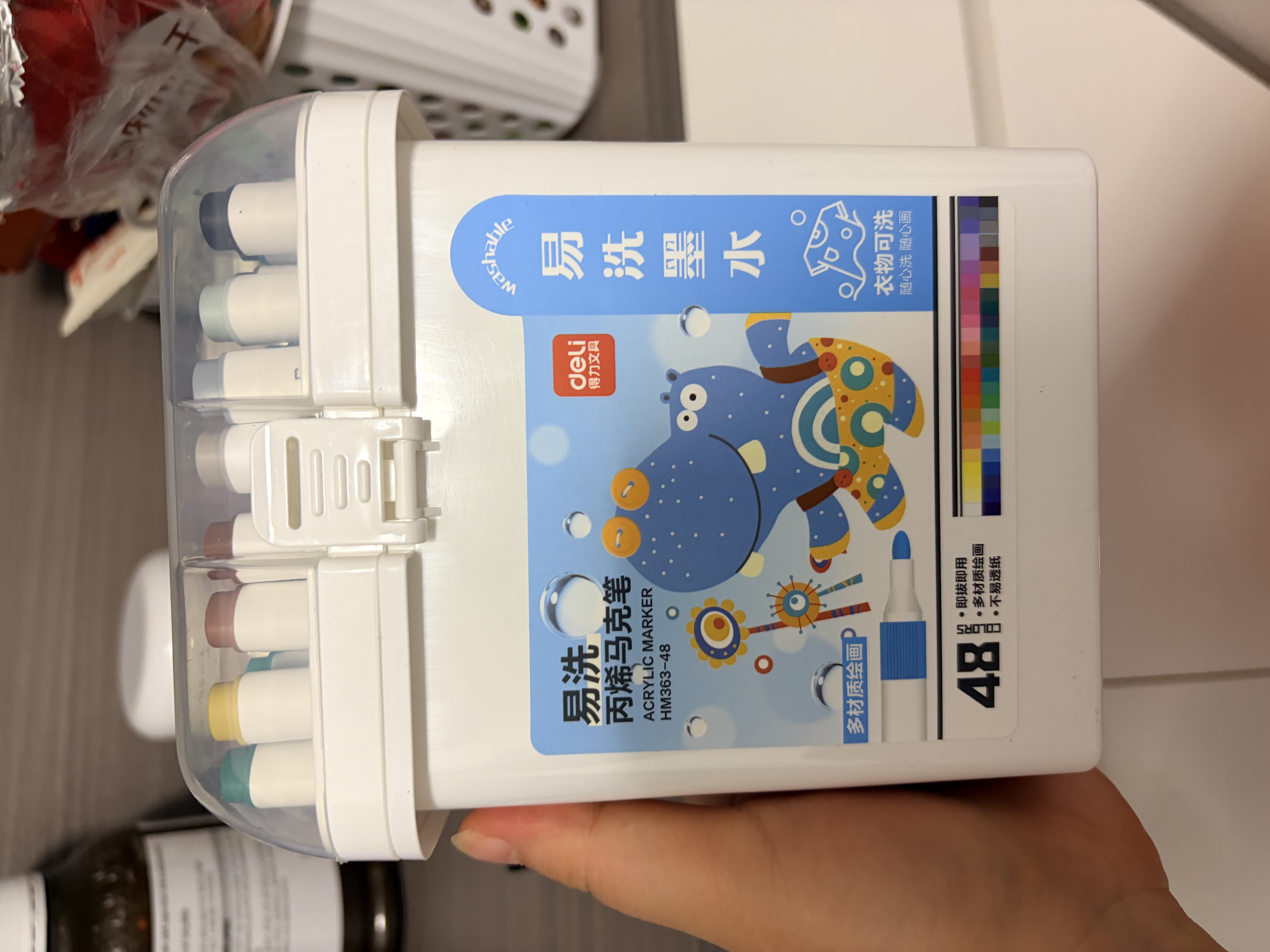 得力（deli）48色儿童学生易洗丙烯马克笔三角杆水彩笔生日礼物防水手绘荧光记号笔涂鸦HM363-48毕业礼物 实拍图