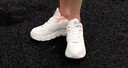 安踏女鞋运动鞋夏季网面鞋轻质透气跑步鞋轻便防滑通勤妈妈鞋休闲鞋子 【热销皮网透气】白/蟹青/粉-4 38 实拍图