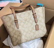 蔻驰（COACH）【品牌直供】女士MOLLIE中号斜挎手提托特包CV965礼物 实拍图