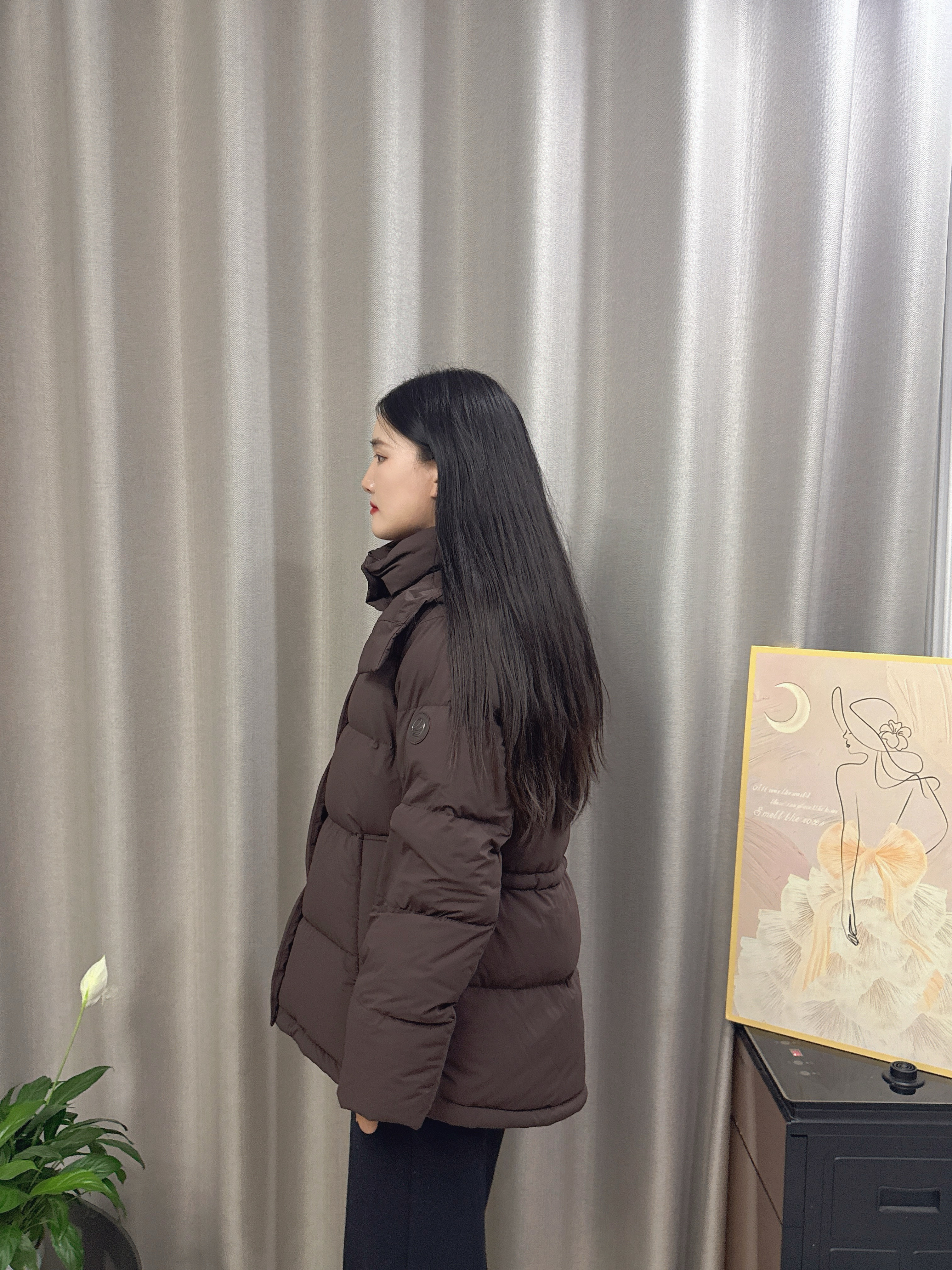 波司登（BOSIDENG）反季秋冬羽绒服女士加厚收腰修身脱卸帽立领休闲百搭外套 旷野棕7E70 M 165/88A 体重约110-120斤 实拍图