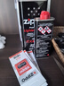 ZIPPO之宝配件耗材 全年口粮 打火机油 大油*1+小油*1+火石*2+棉线*1 实拍图