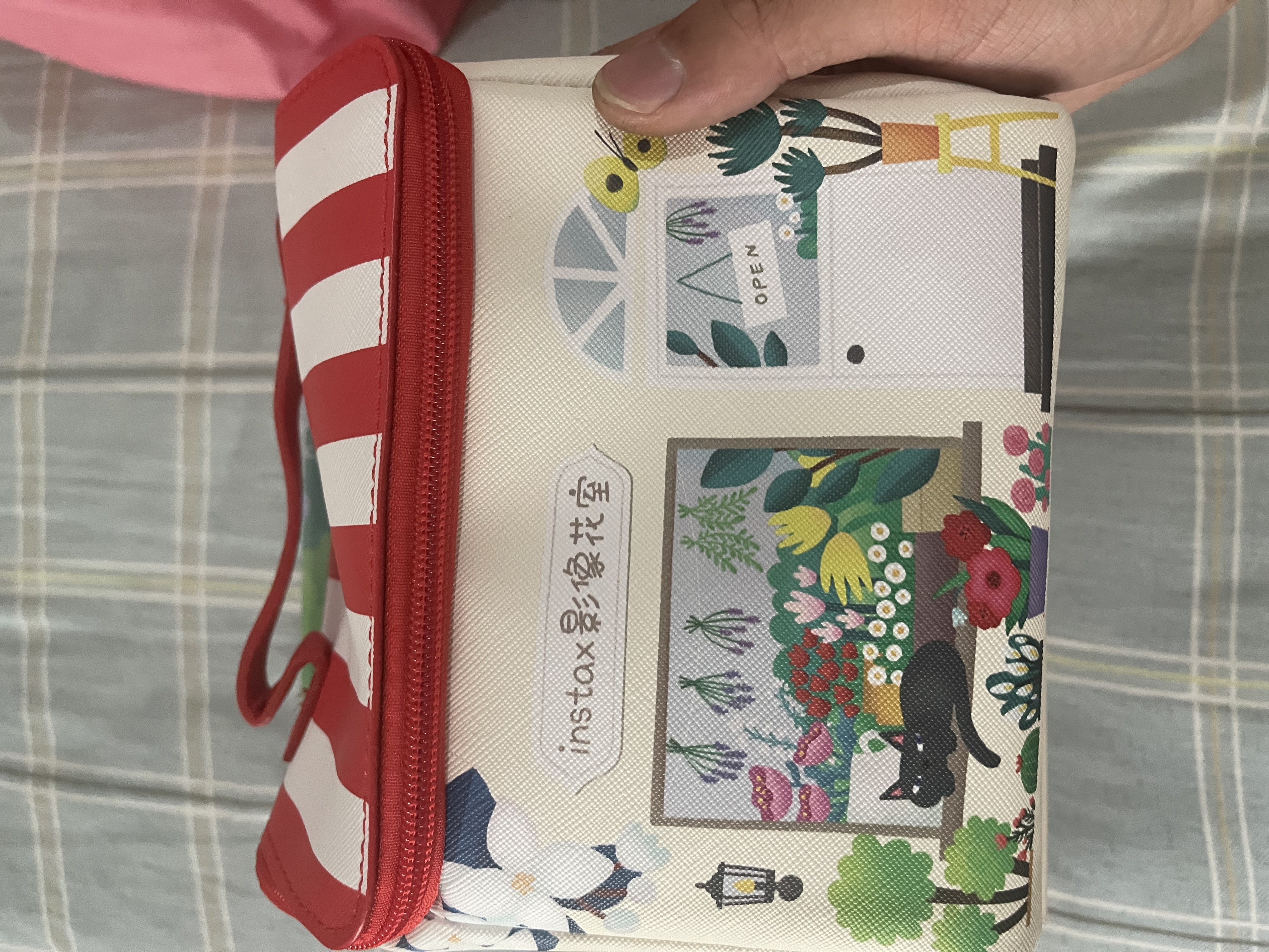 富士（FUJIFILM）instax 拍立得mini12 一次成像相机 mini11/41三寸相纸 生日礼物 开学送礼奖品  【刮刮乐抽相纸】 Mini12 鸢尾紫【爆款直降】 官方标配+漂浮时刻礼盒 实拍图