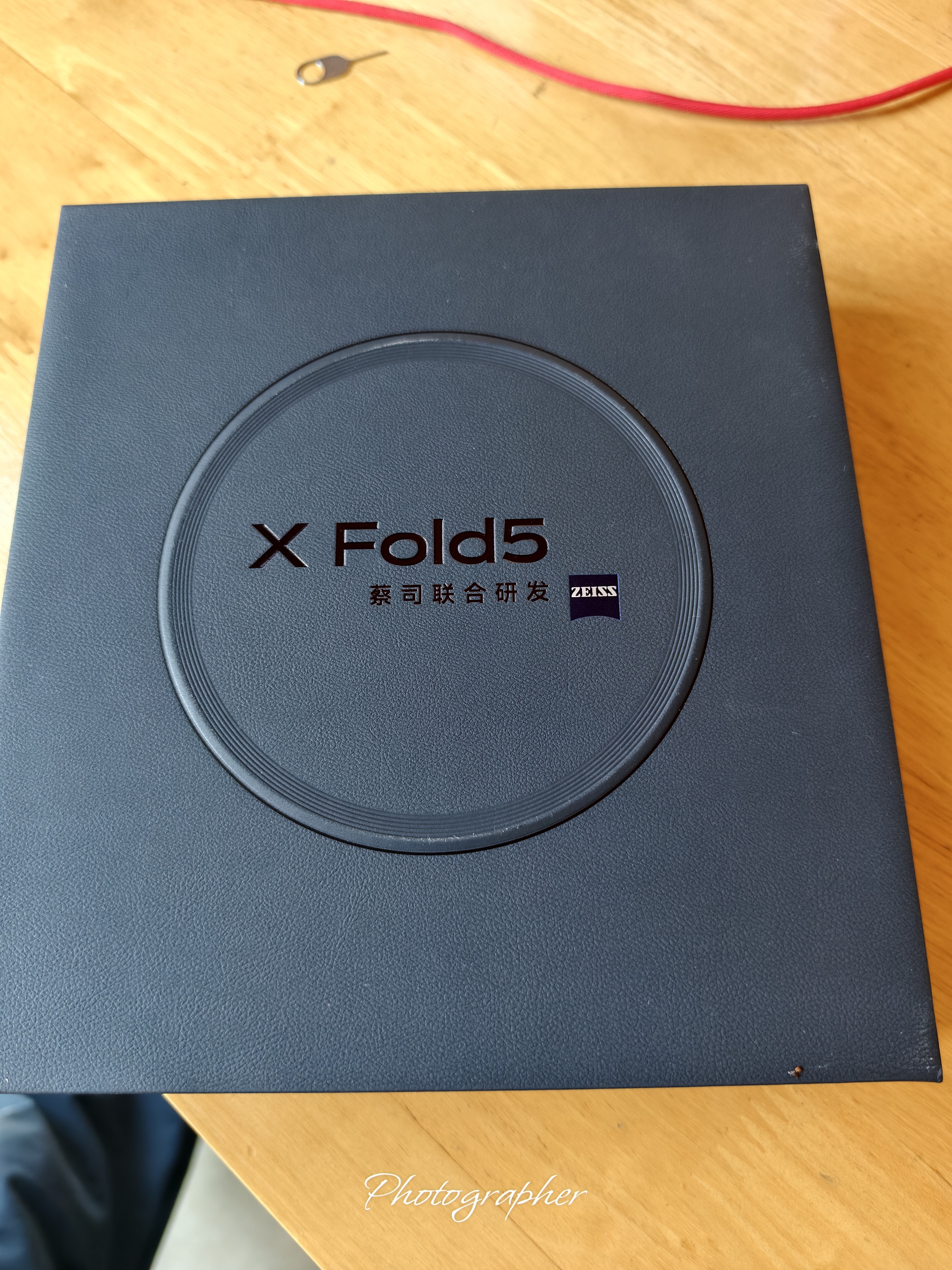 vivo X Fold5 12GB+512GB 钛度 217g超轻薄 等效6000mAh蓝海电池 超可靠三防折叠屏 AI 折叠屏 手机 实拍图