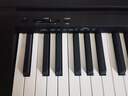 雅马哈（YAMAHA）电钢琴P系列木架和三踏（印尼进口）非赠品，以赠品形式挂出展示 P系列黑色木架L-85 实拍图
