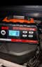 纽福克斯 6616NV 汽车电瓶充电器 12V/24V通用数显三段式智能蓄电池充电机 实拍图