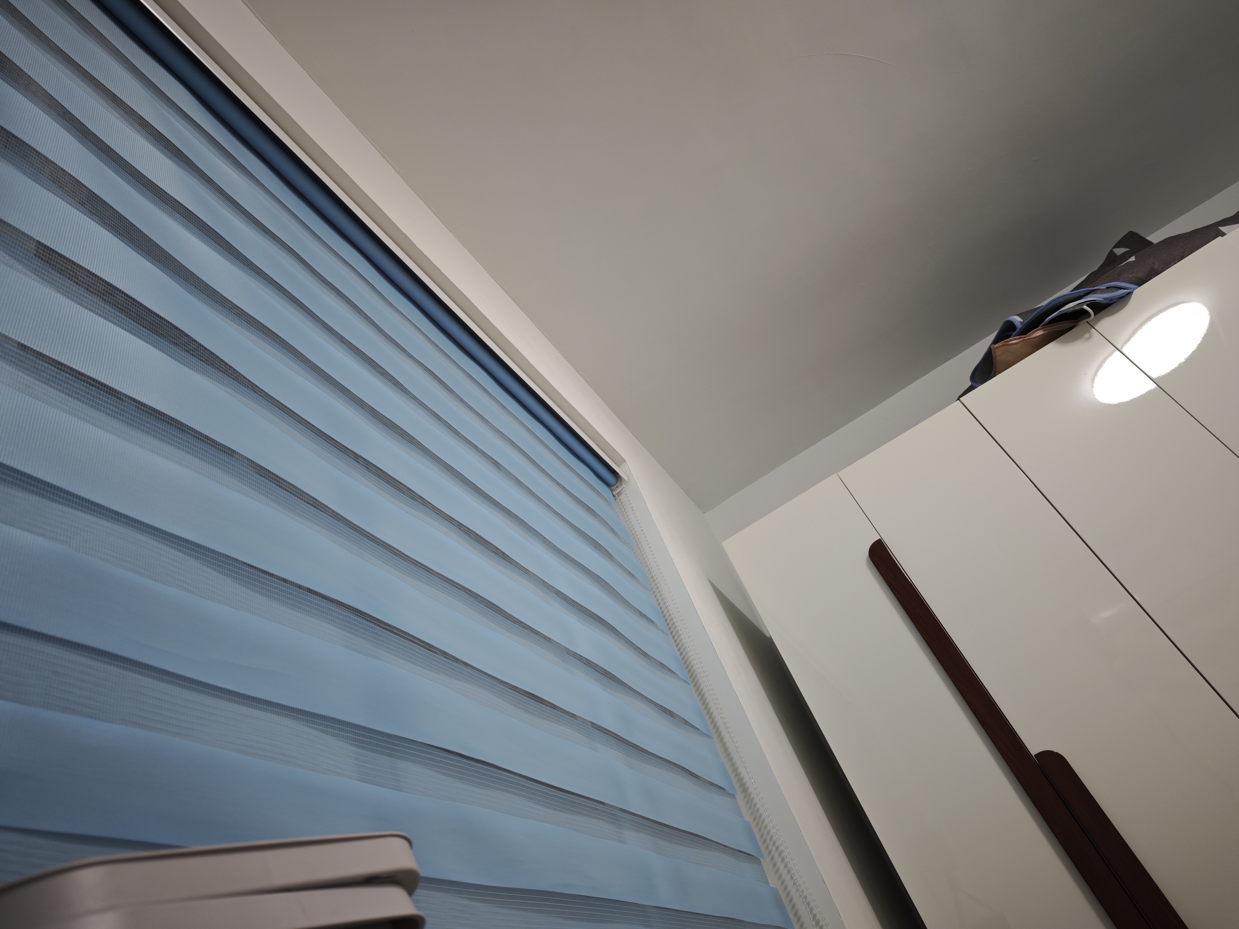 磁吸金刚网纱窗网自装窗户防蚊家用自粘式隐形定制免打孔沙窗门帘 磁吸纱窗网（灰网+灰框） 100x150cm 实拍图