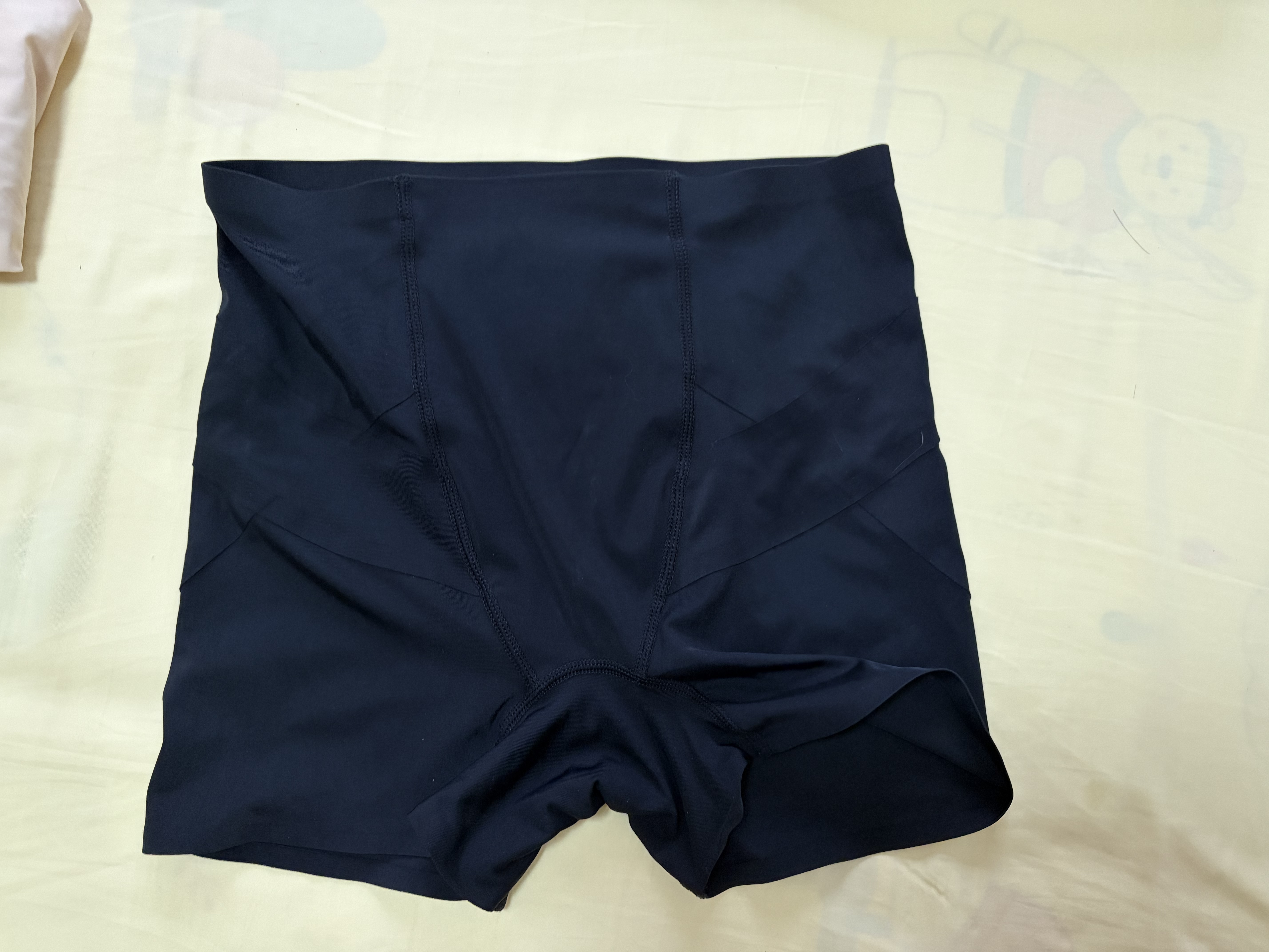 caramella女士内裤女冰丝无痕收腹提臀打底短裤女生安全裤1条黑 L 实拍图