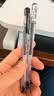 uni三菱 uni-ball UM-100蓝笔中性笔高颜值0.5mm蓝色签字笔商务学生考试专用水笔水性笔套装 5支 实拍图