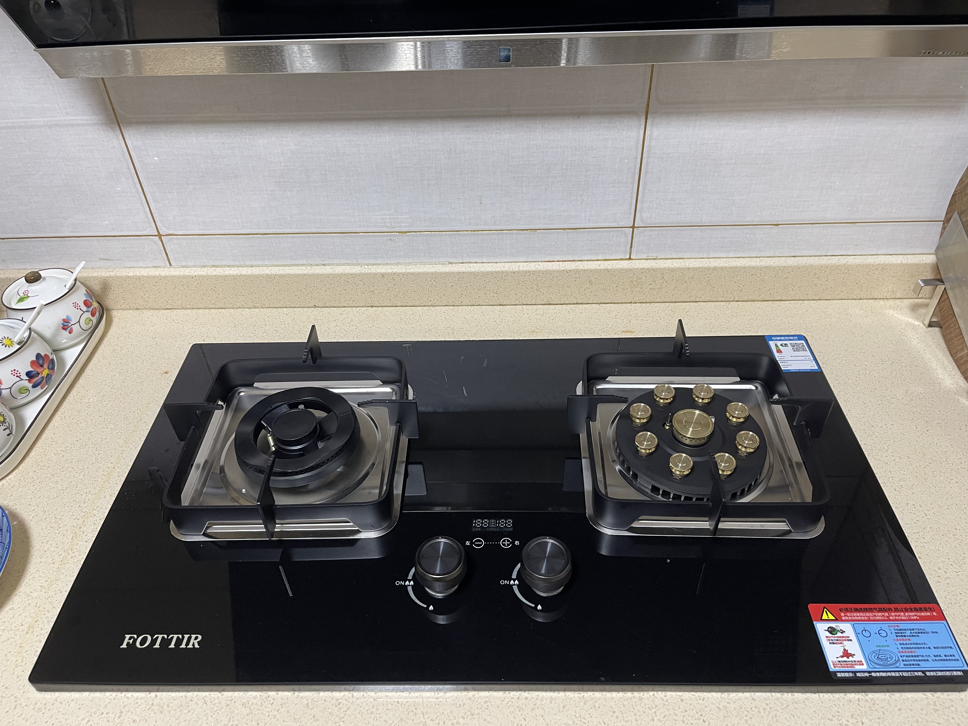 FOTTIR燃气灶天然气灶液化气煤气免费安装家用嵌入式5.2kw猛火免扩孔一级能效灶具 【热卖款】防爆玻璃+鸳鸯九腔猛火灶 智能定时 【全国联保】液化气 实拍图