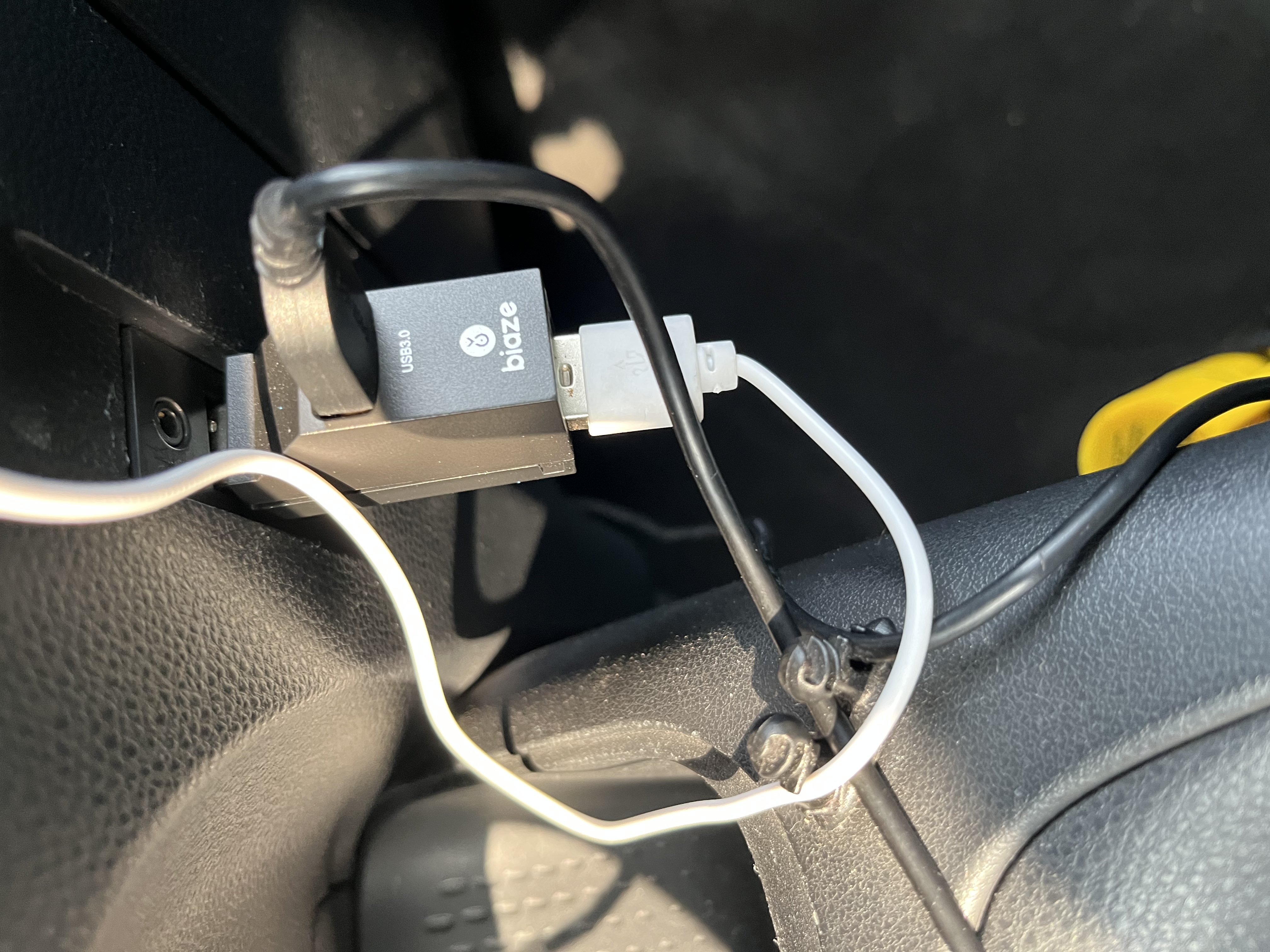 毕亚兹 USB3.0分线器多接口HUB集线器笔记本电脑一拖三USB数据延长线转换器三合一扩展转接头拓展U盘外接 实拍图