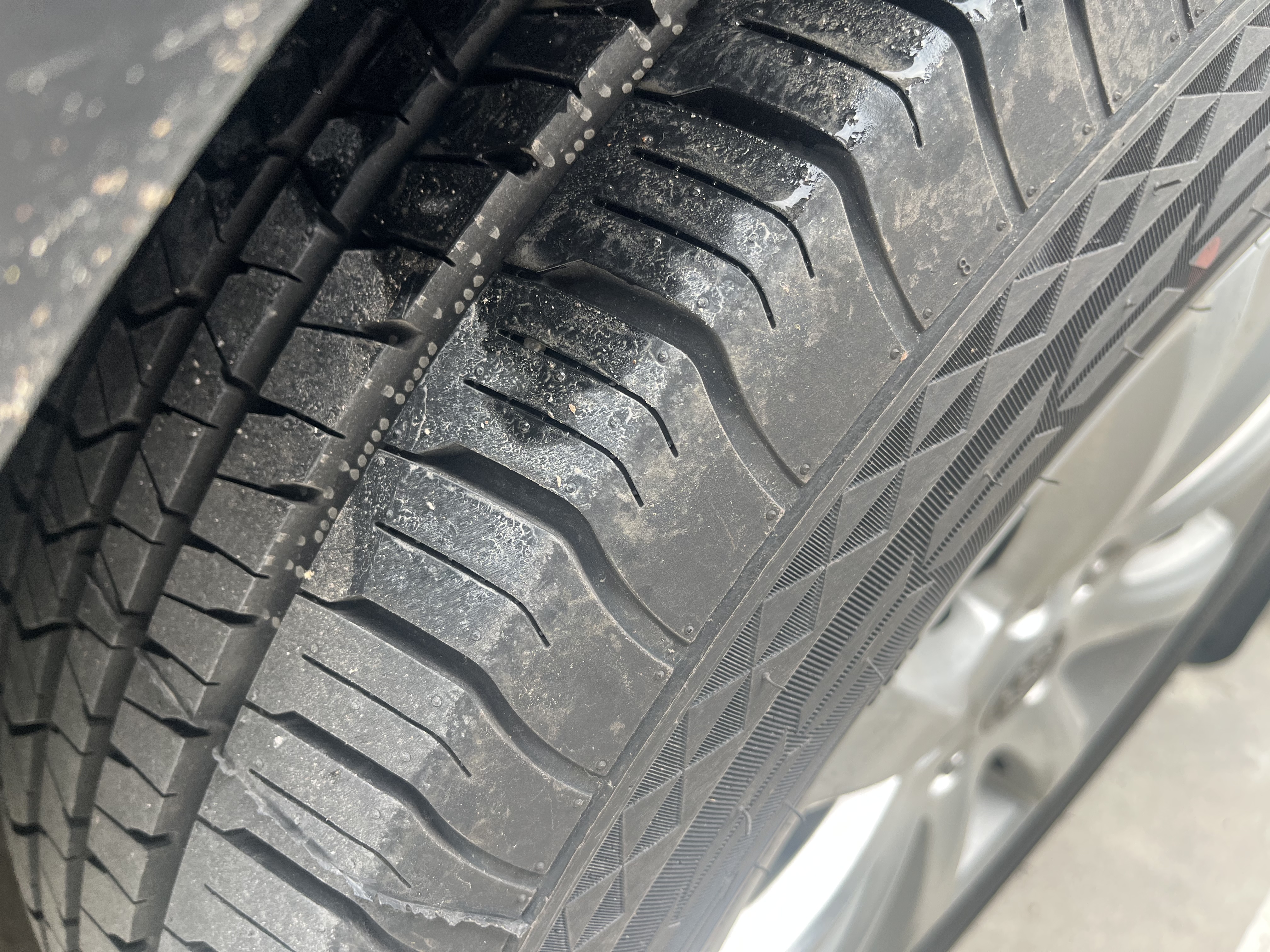 双星JUOGO轮胎 225/65R17 102H SS81适配哈弗H6/M6/新奇骏 实拍图