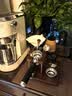 德龙（Delonghi）咖啡机 意式半自动 家用咖啡机美式 金属机身 稳定15Bar泵压高端 纤巧简洁设计自动停流技术 EC885 .CR奶油色 即时加热系统 专业蒸汽细杆防滴漏设计 实拍图