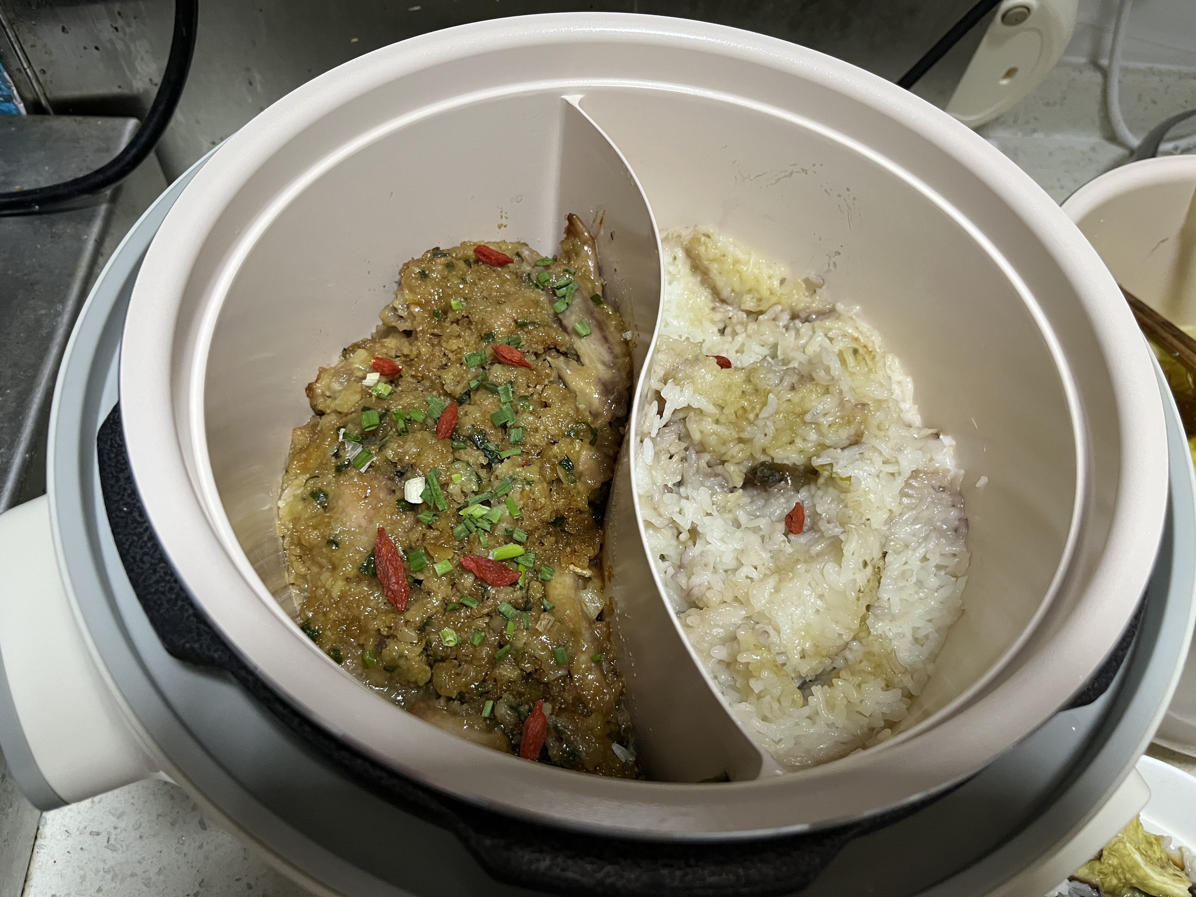 韩派电压力锅家用高压双胆电饭煲5升大容量三格内胆压力锅多功能智能高压力电饭煲鸳鸯锅火锅 全家福【陶瓷釉三格胆+陶瓷釉鸳鸯胆+不粘胆】 5L 实拍图