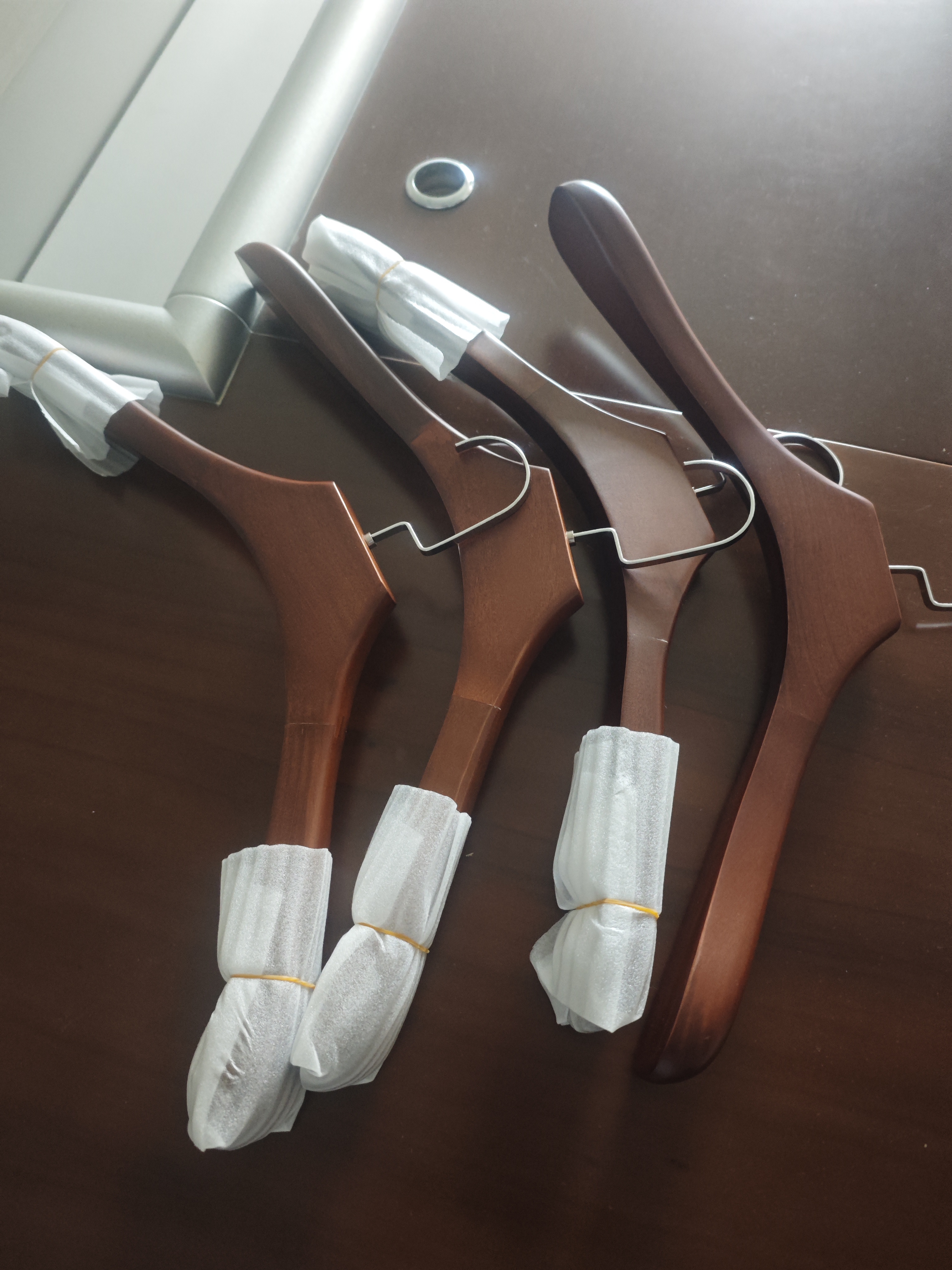左转角实木衣架木质西装服大衣架挂衣服宽肩无痕衣服挂高档衣撑子复古色 实拍图