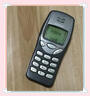 诺基亚（NOKIA）3210 4G 移动联通电信广电全网通 2.4英寸双卡双待 直板按键学生功能机备用手机黑色 实拍图