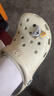 卡骆驰（CROCS）檀健次同款经典洞洞鞋轻便百搭女沙滩鞋包头拖鞋男鞋|10001 骨白色-2Y2(含智必星) 36 /37(220mm) 实拍图