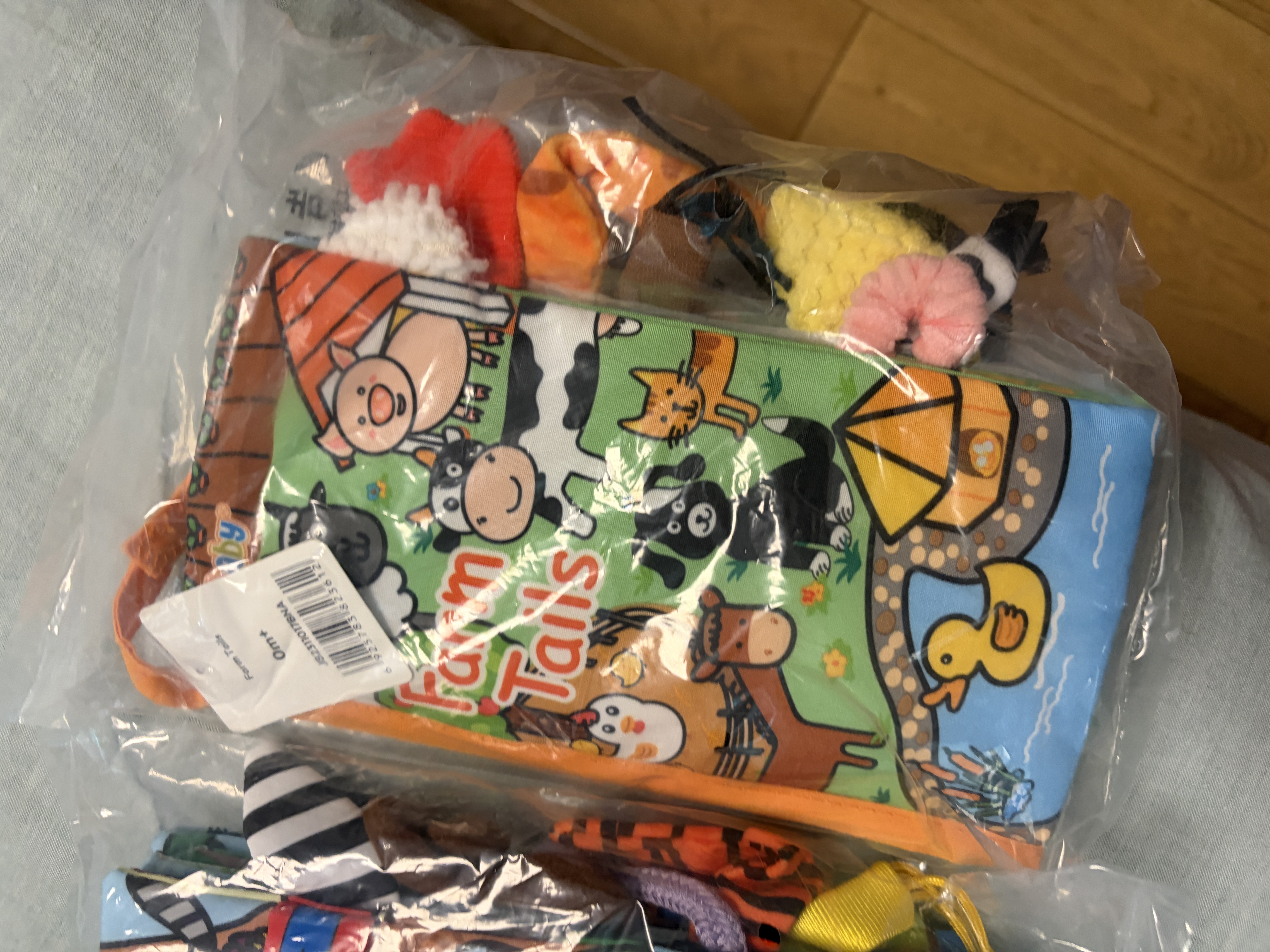 jollybaby尾巴布书婴幼儿可啃咬撕不烂0-18个月早教益智玩具书新生儿礼盒 【丛林+农场+冰川】热卖三本组合装1 实拍图
