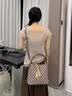 纪诗哲轻奢包包女包2026年新款单肩包女士斜挎水桶包生日礼物送女友老婆 卡其色｜配灵动狐狸挂饰｜品牌礼盒装 女生包包洋气小众时尚百搭高级感实用情人节纪念日礼物 实拍图