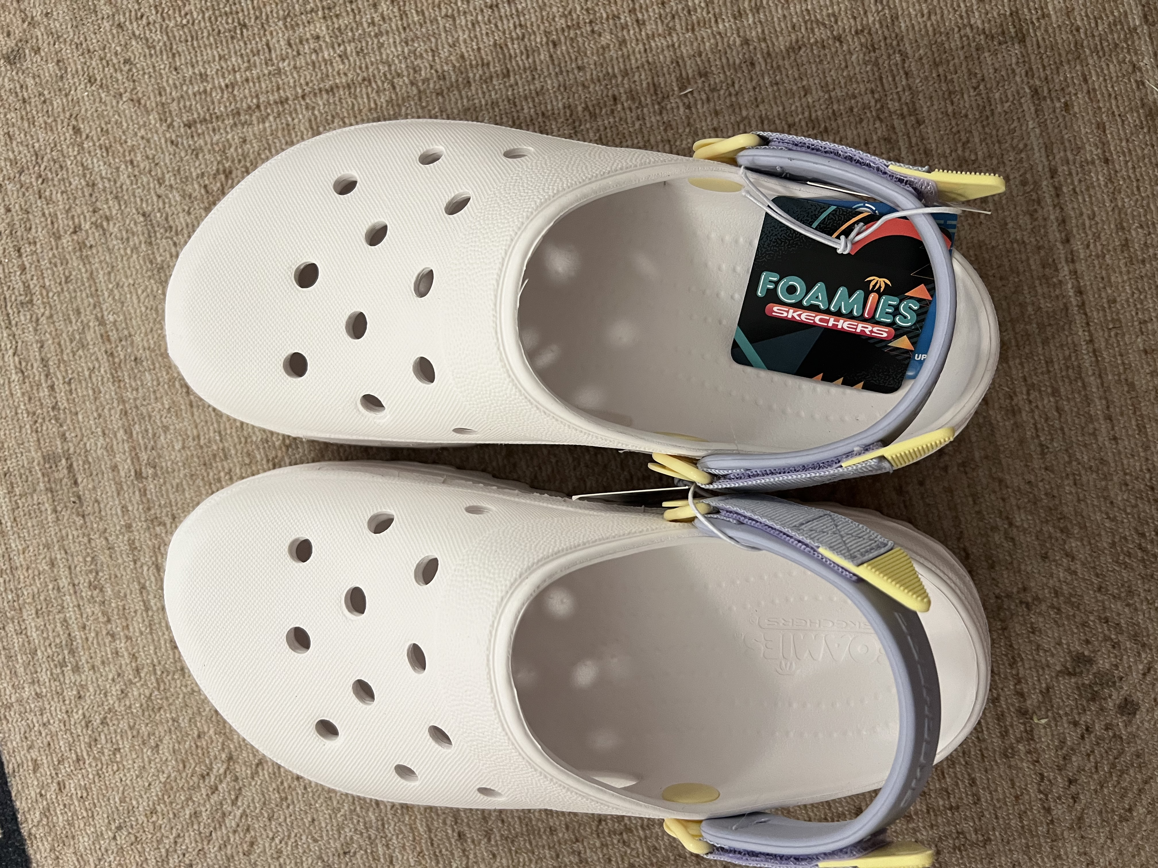 斯凯奇（Skechers）女鞋舒适厚底怪兽泡泡鞋透气软底防滑耐磨洞洞鞋111581 实拍图