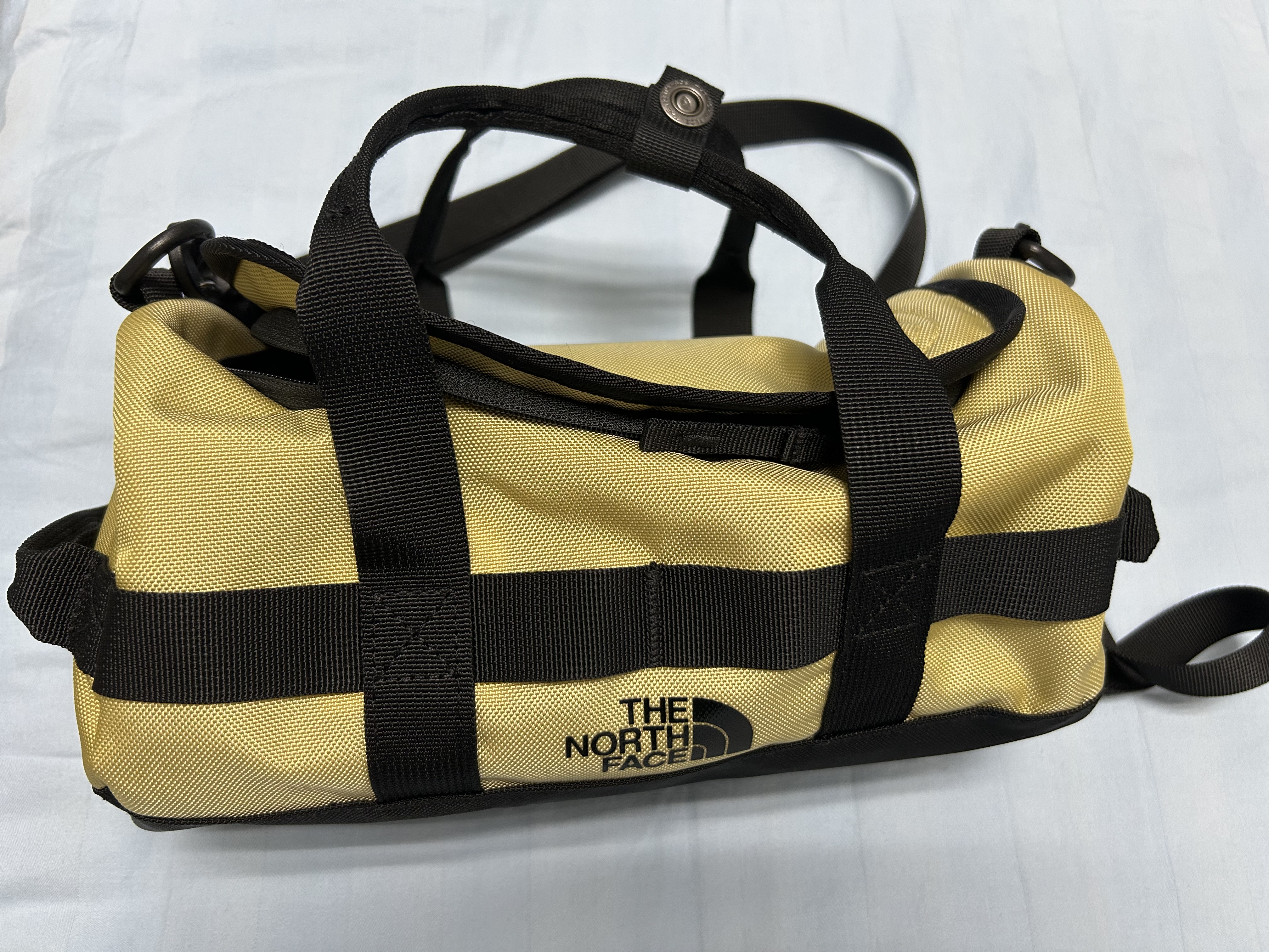 北面（The North Face）女款背包Base Camp 6.1L户外运动休闲便携迷你单肩包斜挎包5JYT 实拍图