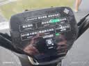 绿源（Luyuan）电动摩托车M7U74公里长续航国民好车60V5块铅酸电池大动力1000W电机电瓶车代步通勤维亚绿 实拍图