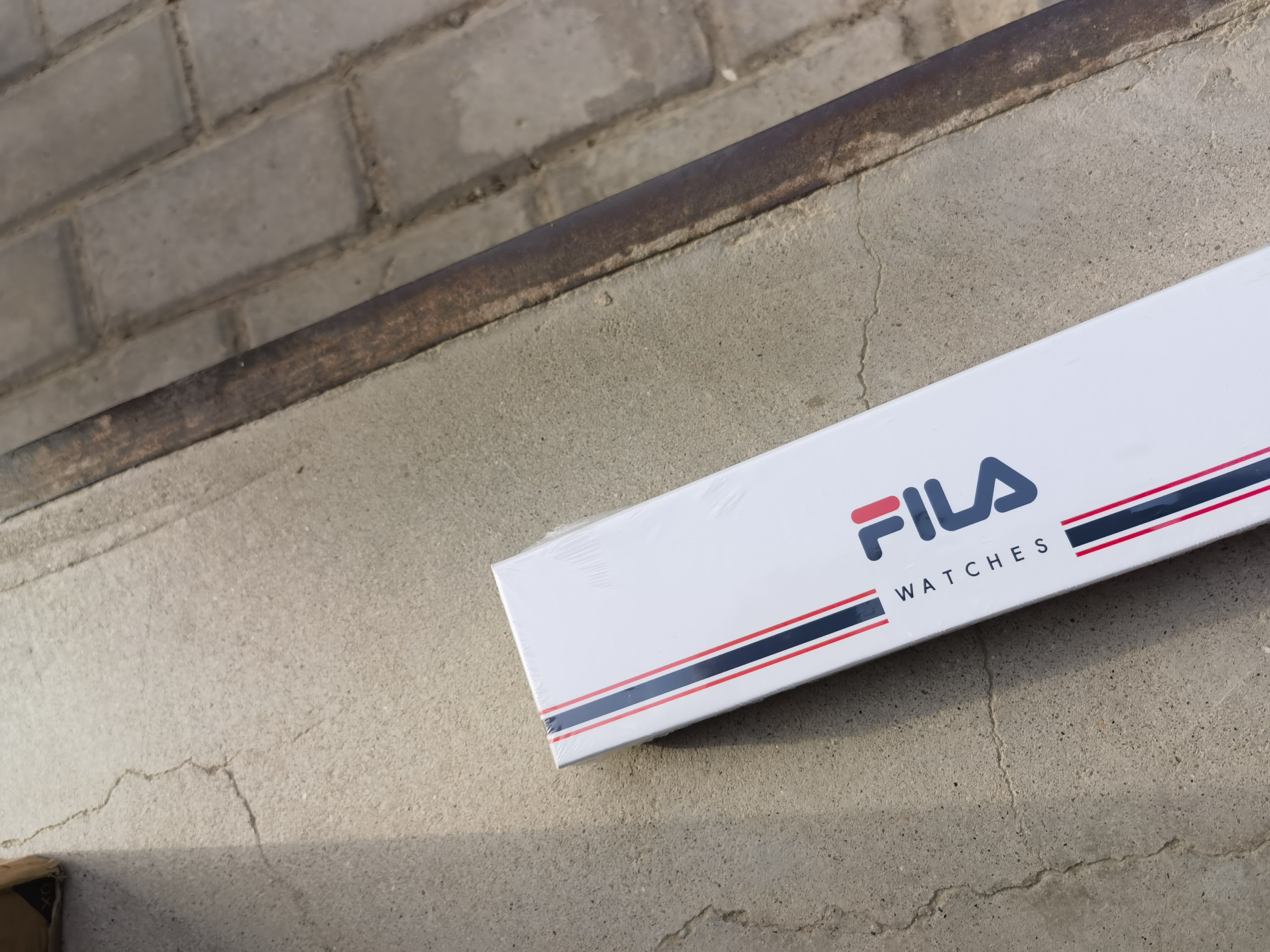 斐乐（FILA）电子手表夜光电子表运动手表学生手表初高中考试手表 6557-015 实拍图