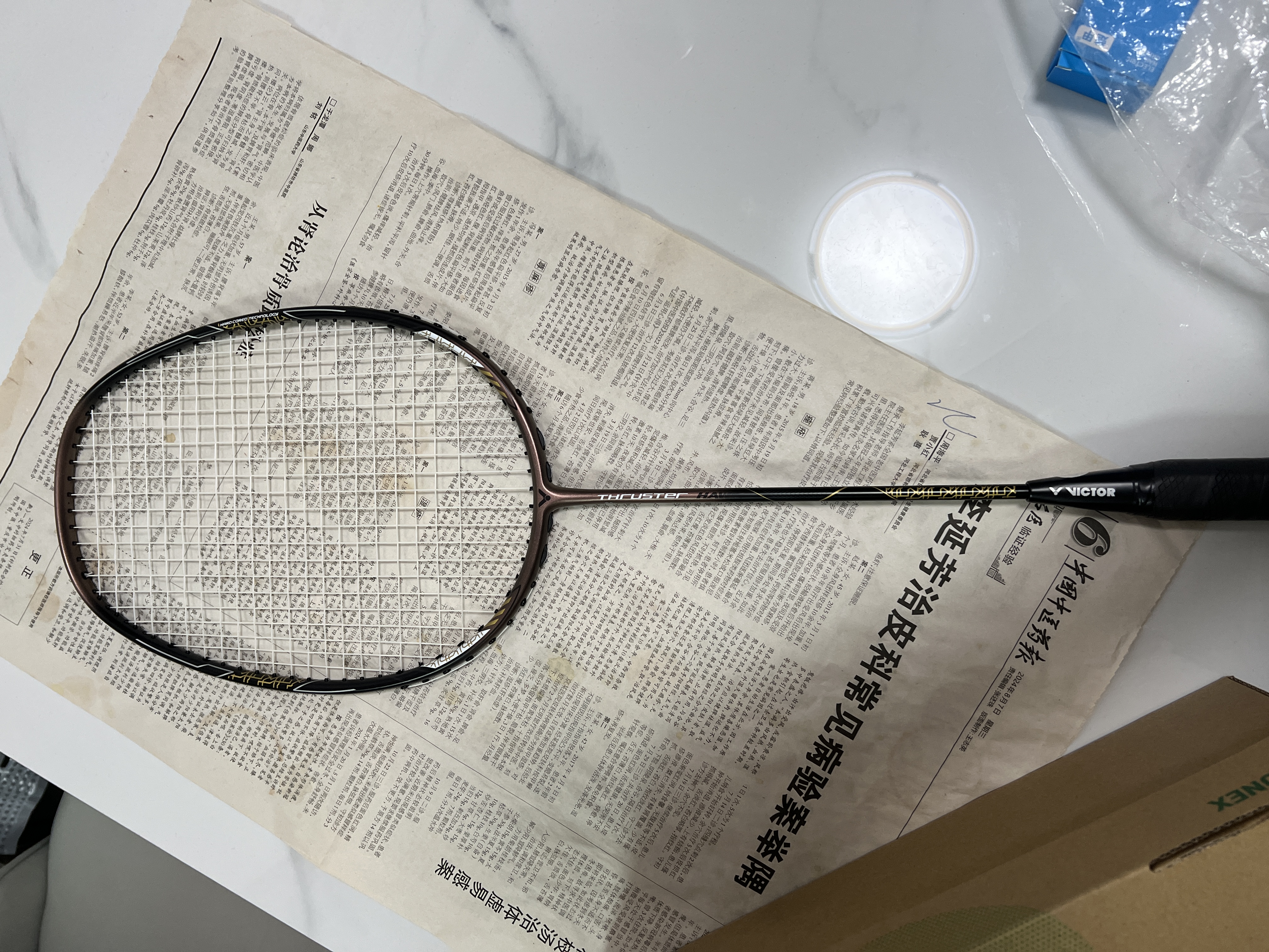 威克多（VICTOR）胜利羽毛球拍全碳素轻量高磅猎鹰黑金小隼TK-HAWK 4U【穿线26磅】 实拍图