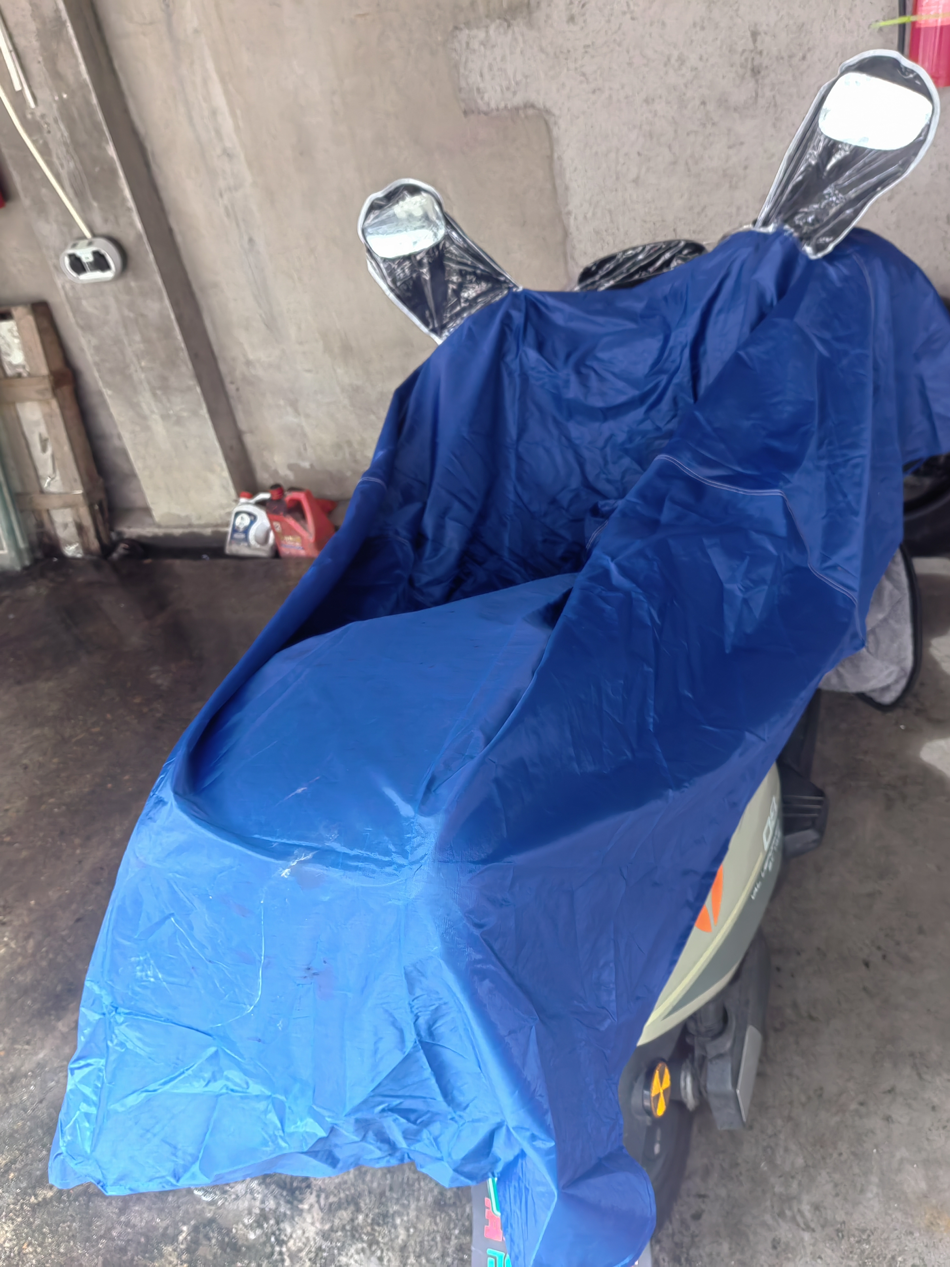 法瑞纳雨衣电动车男女双帽檐雨披加大加厚电瓶车摩托车自行车骑行雨具 9XL(电动车+摩托车遮脚款）蓝色 实拍图