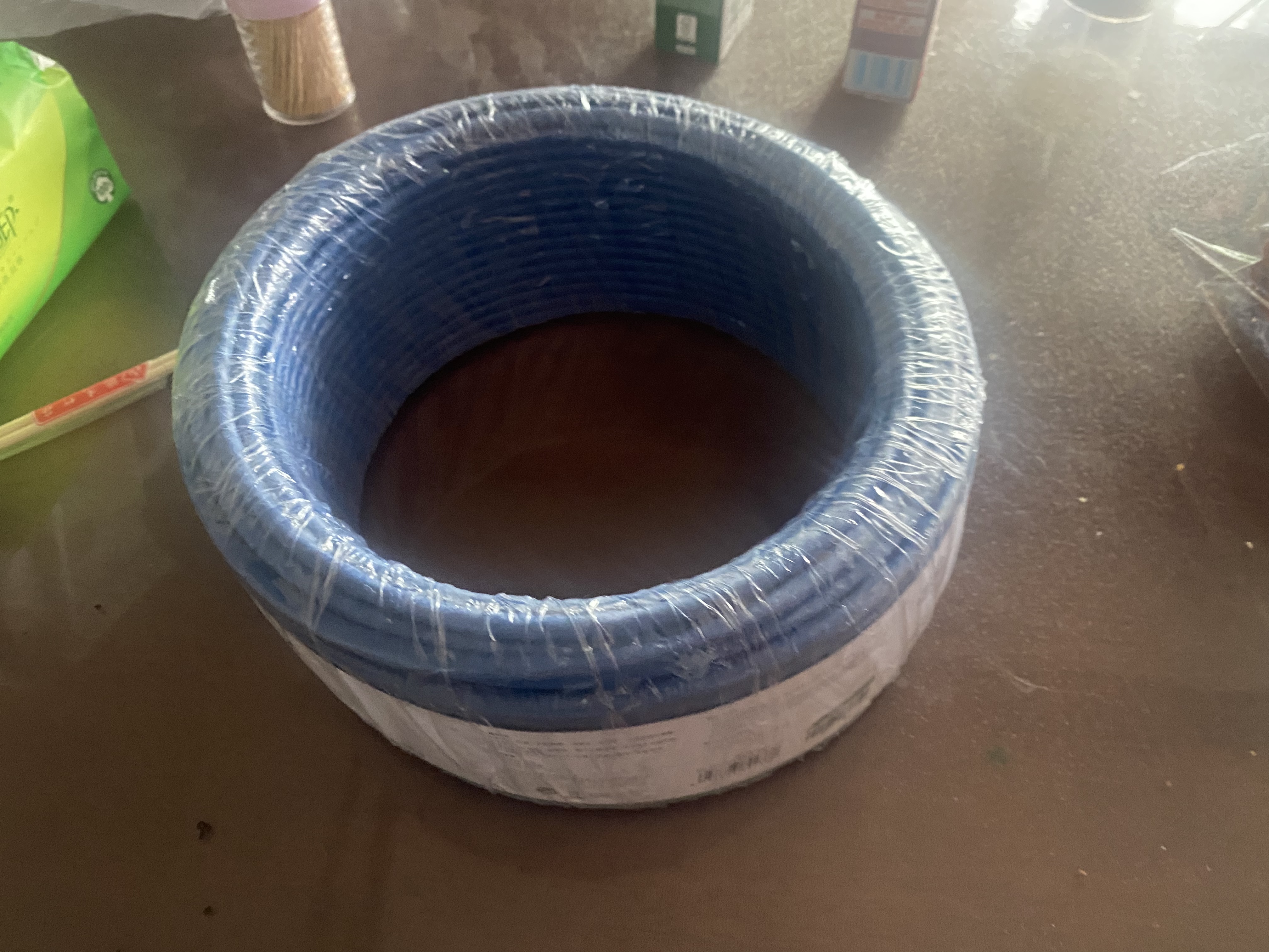绿联六类网线千兆【0.57±0.008mm纯铜芯】CAT6类非屏蔽双绞线 家装网线POE监控装修布线工程箱线 50米 实拍图
