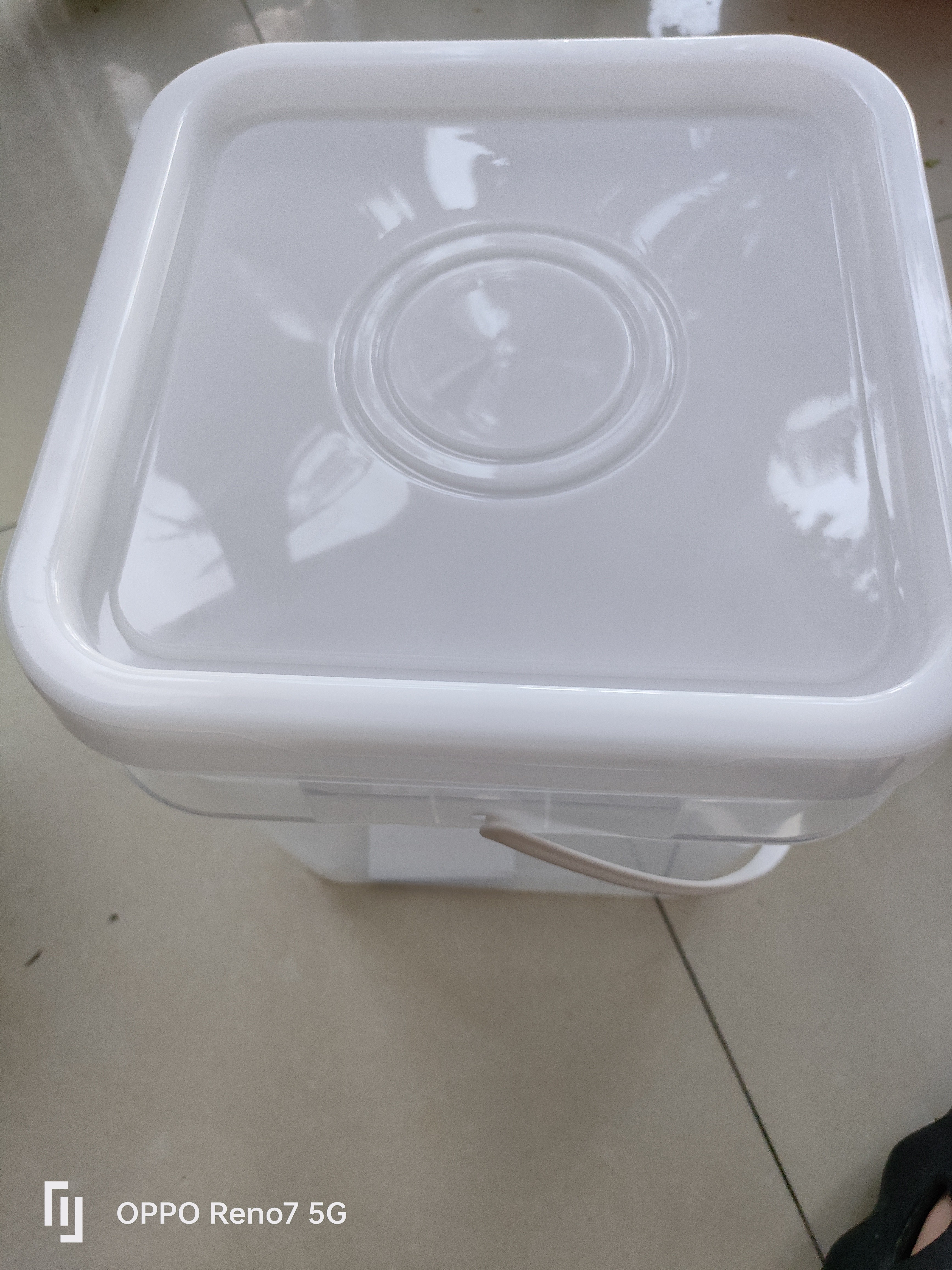 水杉食品级加厚透明色白色正方形塑料桶带盖水桶加厚钓鱼桶养鱼桶泡菜桶种子肥料农资包装桶 10L-透明色-无刻度 实拍图
