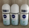 妮维雅（NIVEA）抑汗香体腋下止汗露干爽滚珠活力清新爽身走珠液50ml*3生日礼物 实拍图