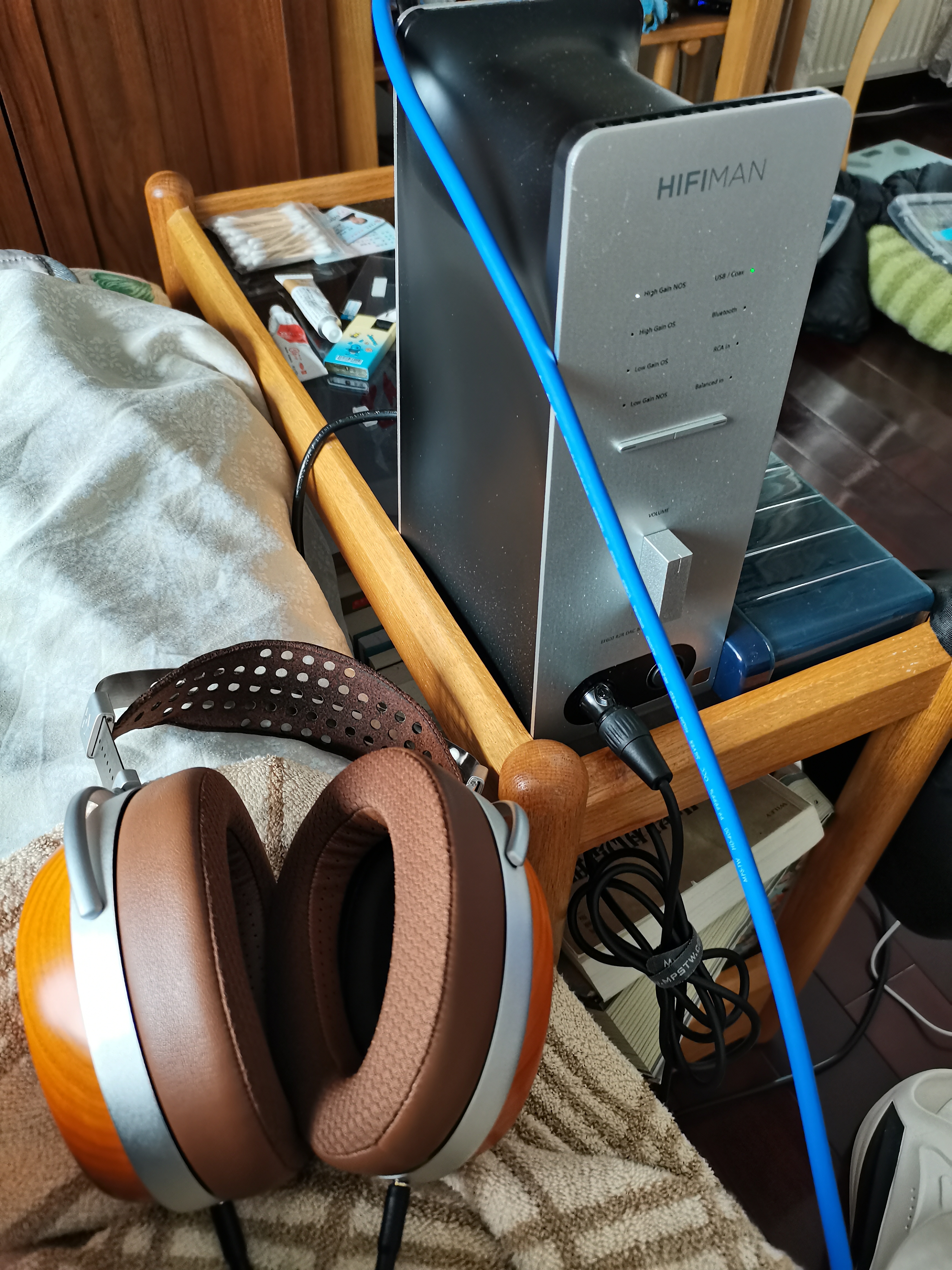 HIFIMAN（海菲曼）EF600解码耳放一体机 耳机功率放大器 蓝牙家用桌面台式R2R DAC功放解码器 实拍图