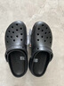 卡骆驰（CROCS）【预售】白鹿同款经典云朵洞洞鞋时尚百搭女鞋花园鞋|206750 黑色-001(含智必星) 35 (220mm) 实拍图