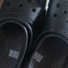 卡骆驰（crocs）经典云朵Clog女沙滩洞洞凉拖鞋206750 黑色39（39-40） 实拍图