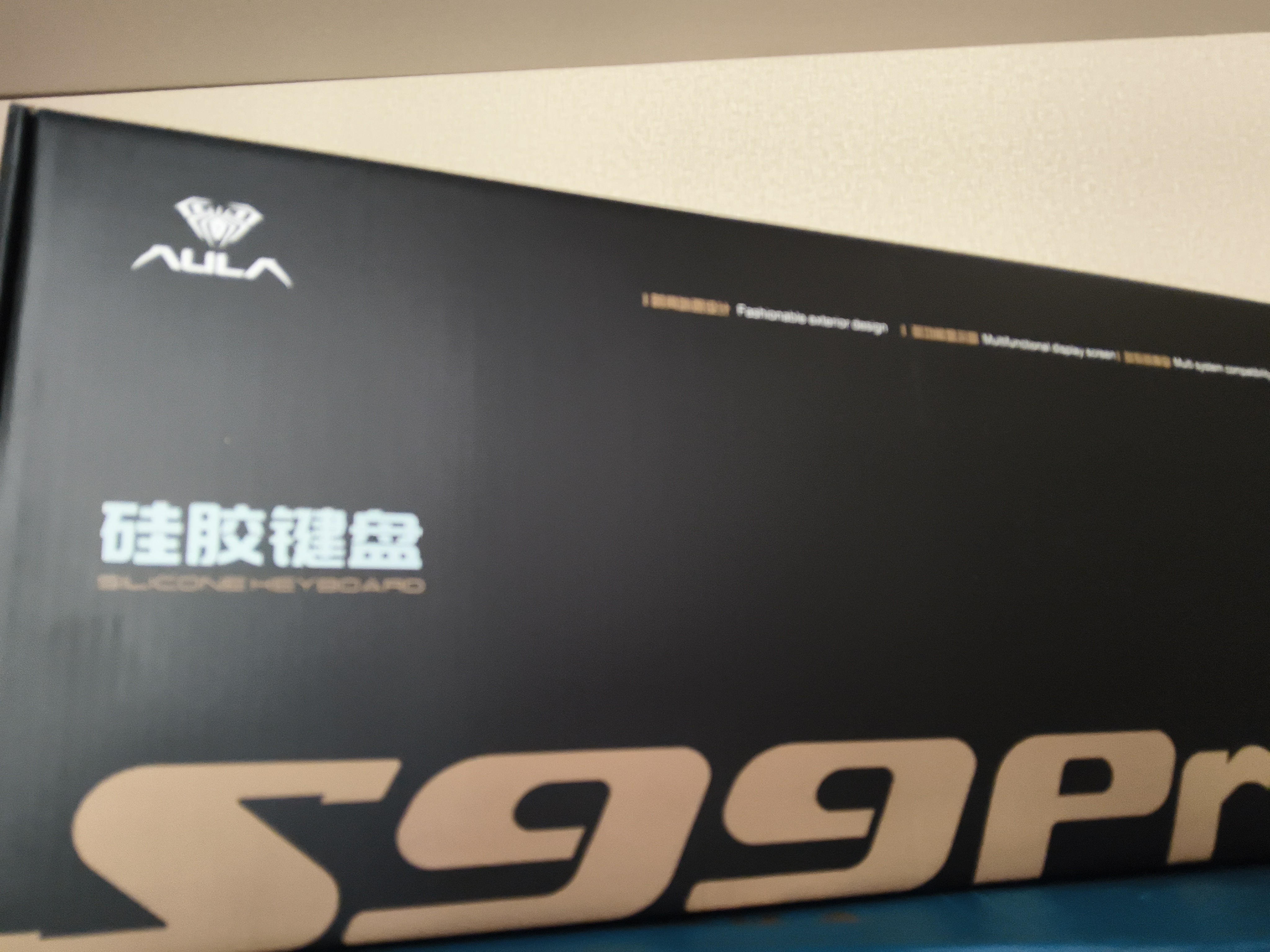 狼蛛（AULA）S99无线蓝牙有线三模键盘机械手感 游戏电竞专用 99键 RGB背光拼色静音键盘鼠标套装mac电脑键盘 S99Pro烟雨蓝【多功能显示屏】三模RGB 实拍图