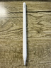 Apple/苹果 Pencil Pro 磁吸触控笔手写笔苹果笔电容笔书写绘画iPad笔 适用于iPad Pro/Air/mini机型 实拍图