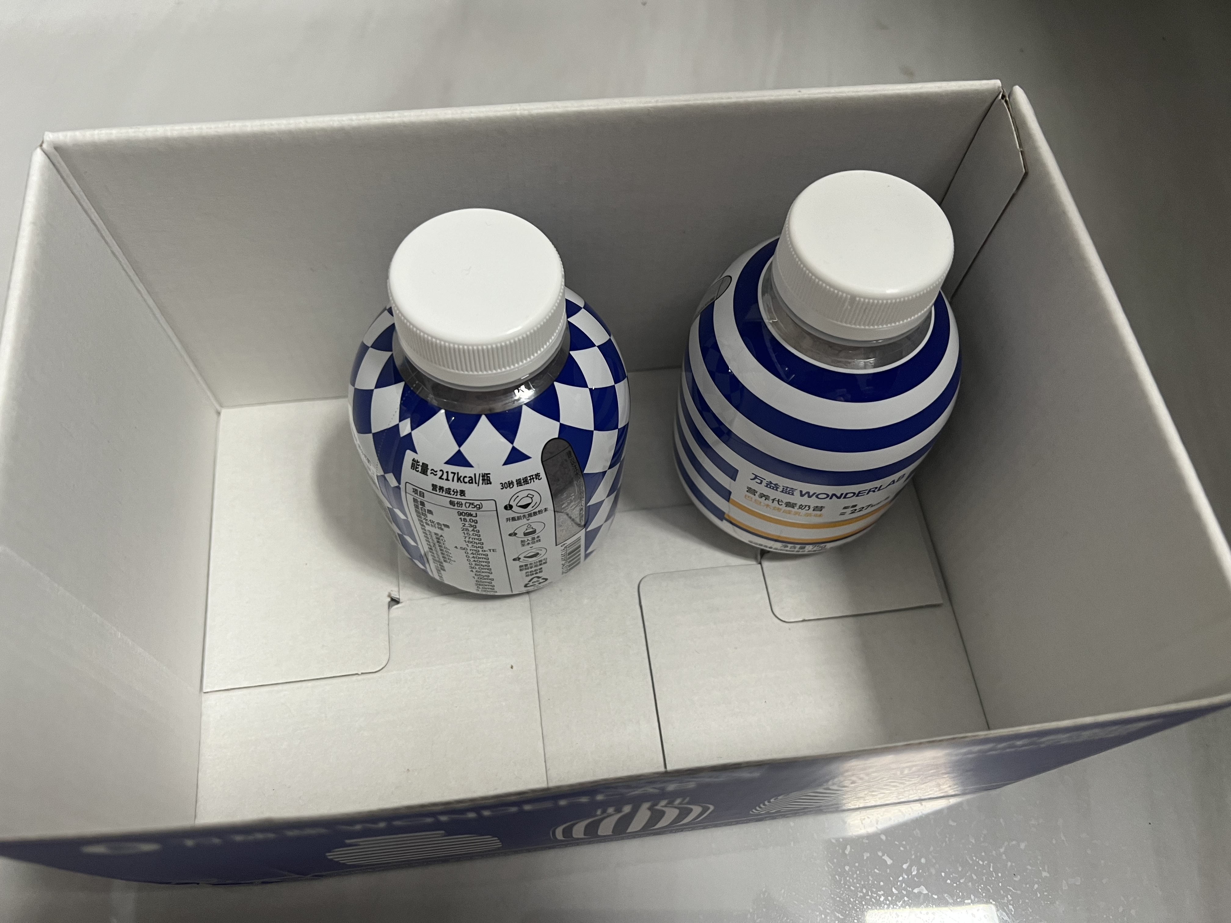 万益蓝WONDERLAB 小胖瓶营养代餐奶昔早餐代餐粉经典奶昔囤货装75g*60瓶 实拍图