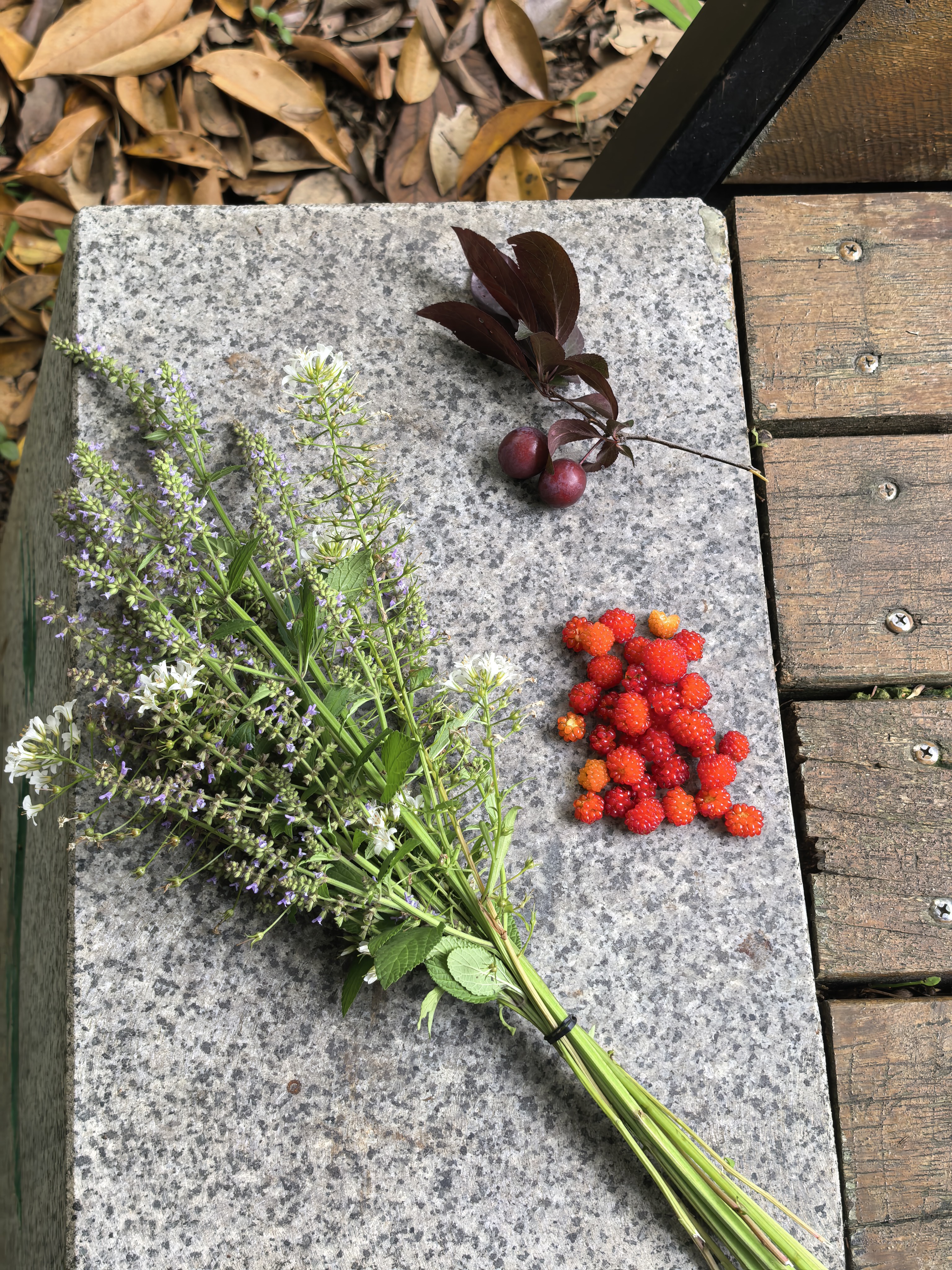 帅帅sensarte黑钻平底锅不粘锅内外不粘电磁明火通用带盖 适合（3-5人） 28cm 实拍图