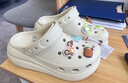 卡骆驰（CROCS）檀健次同款经典泡芙洞洞鞋百舒适男沙滩鞋女鞋休闲鞋|207521 白色-100(含智必星) 35 (210mm) 实拍图